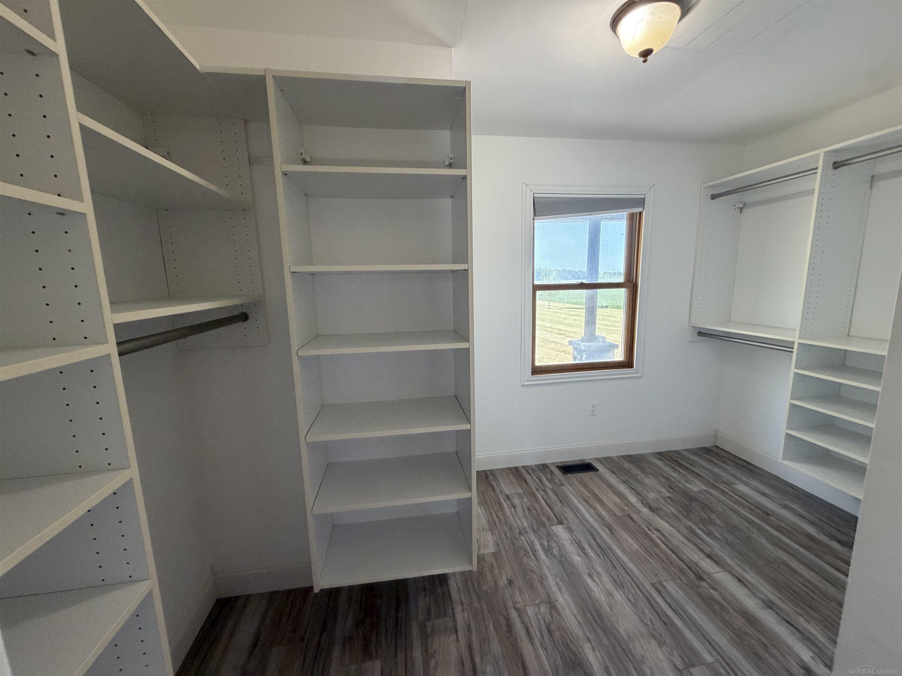 10010 Alpine Road Property Photo 36