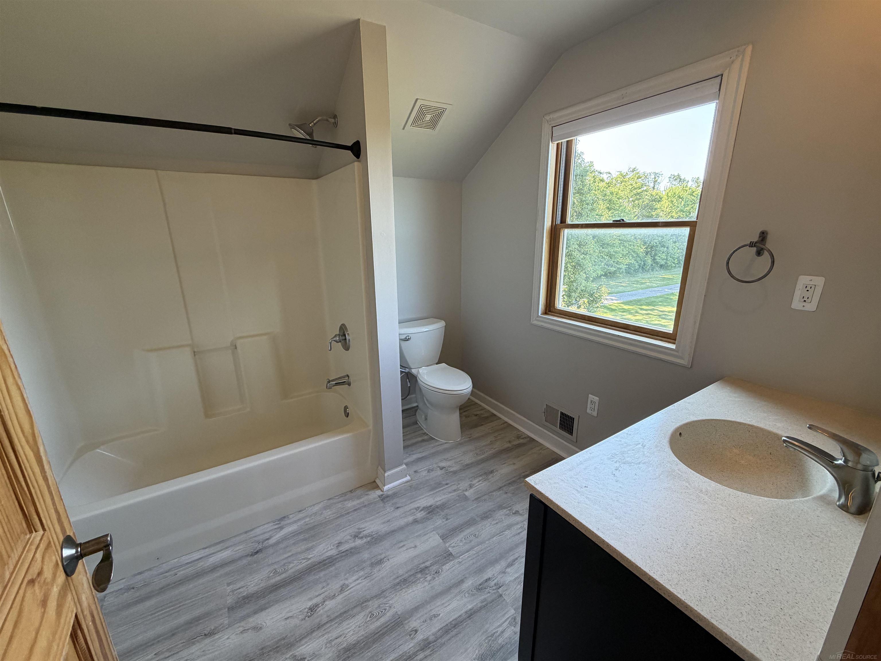10010 Alpine Road Property Photo 42