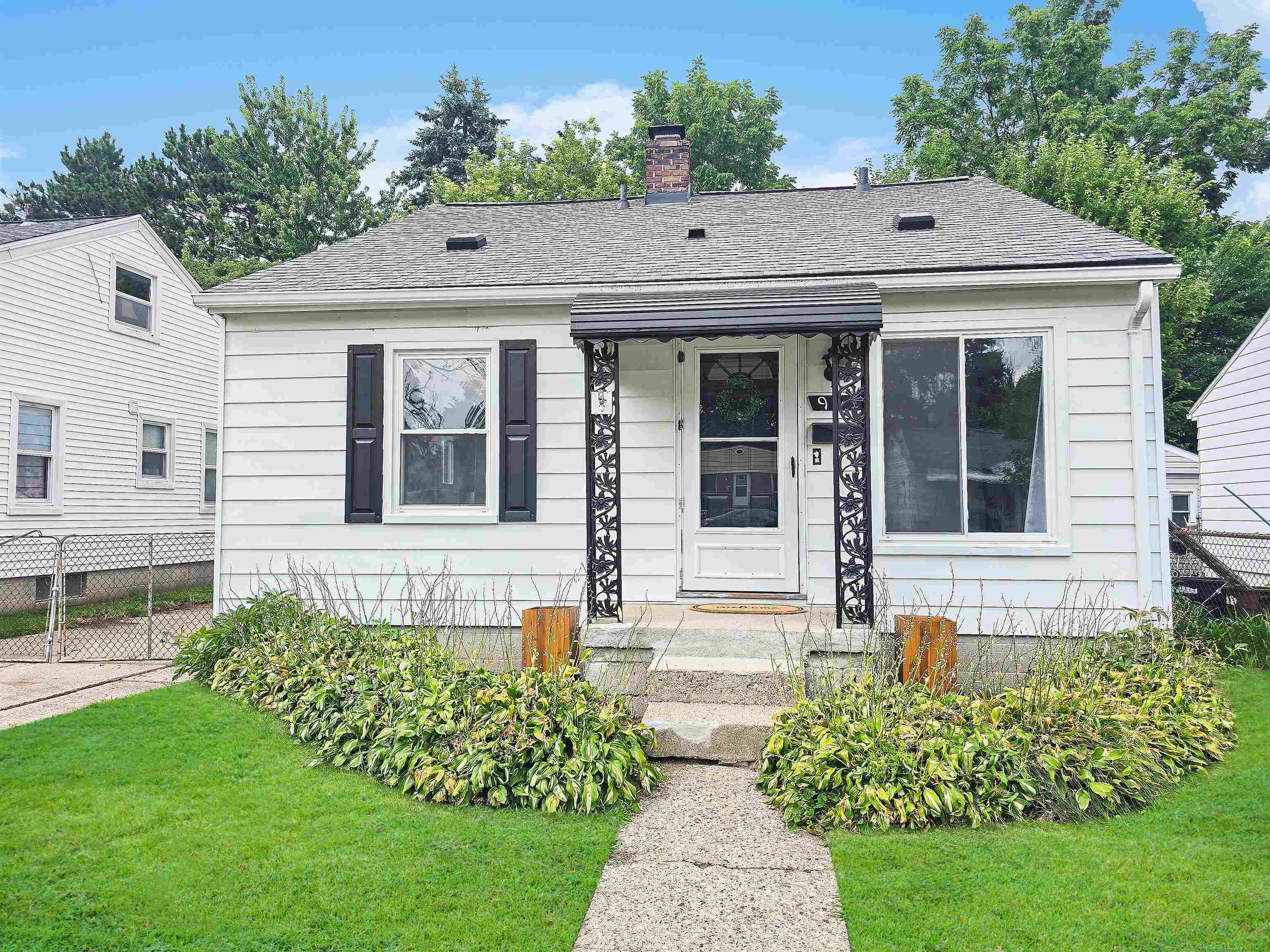 921 Donald Avenue Property Photo 1