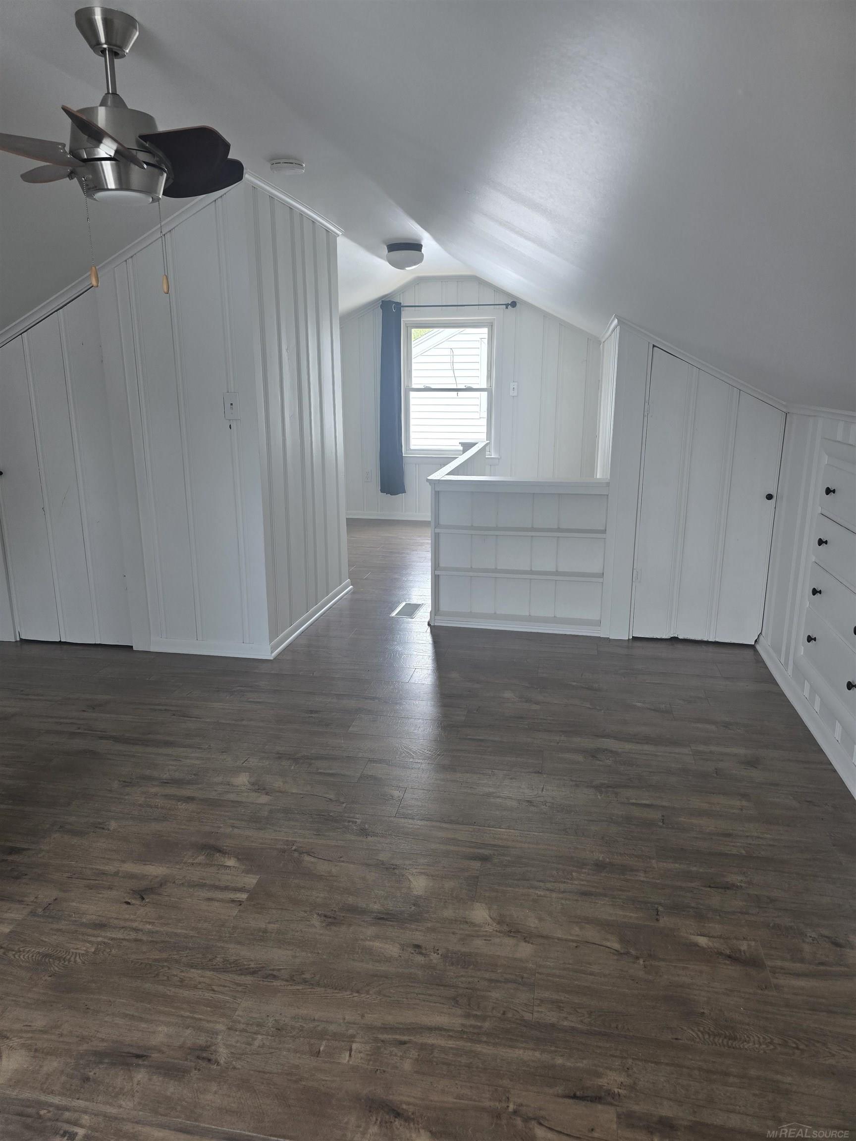 921 Donald Avenue Property Photo 12
