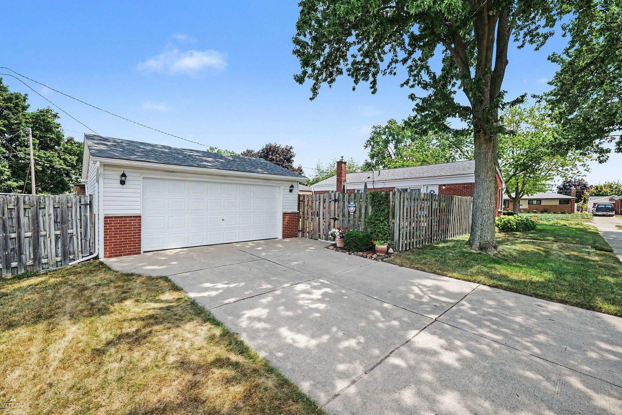 11209 Erdmann Road Property Photo 26