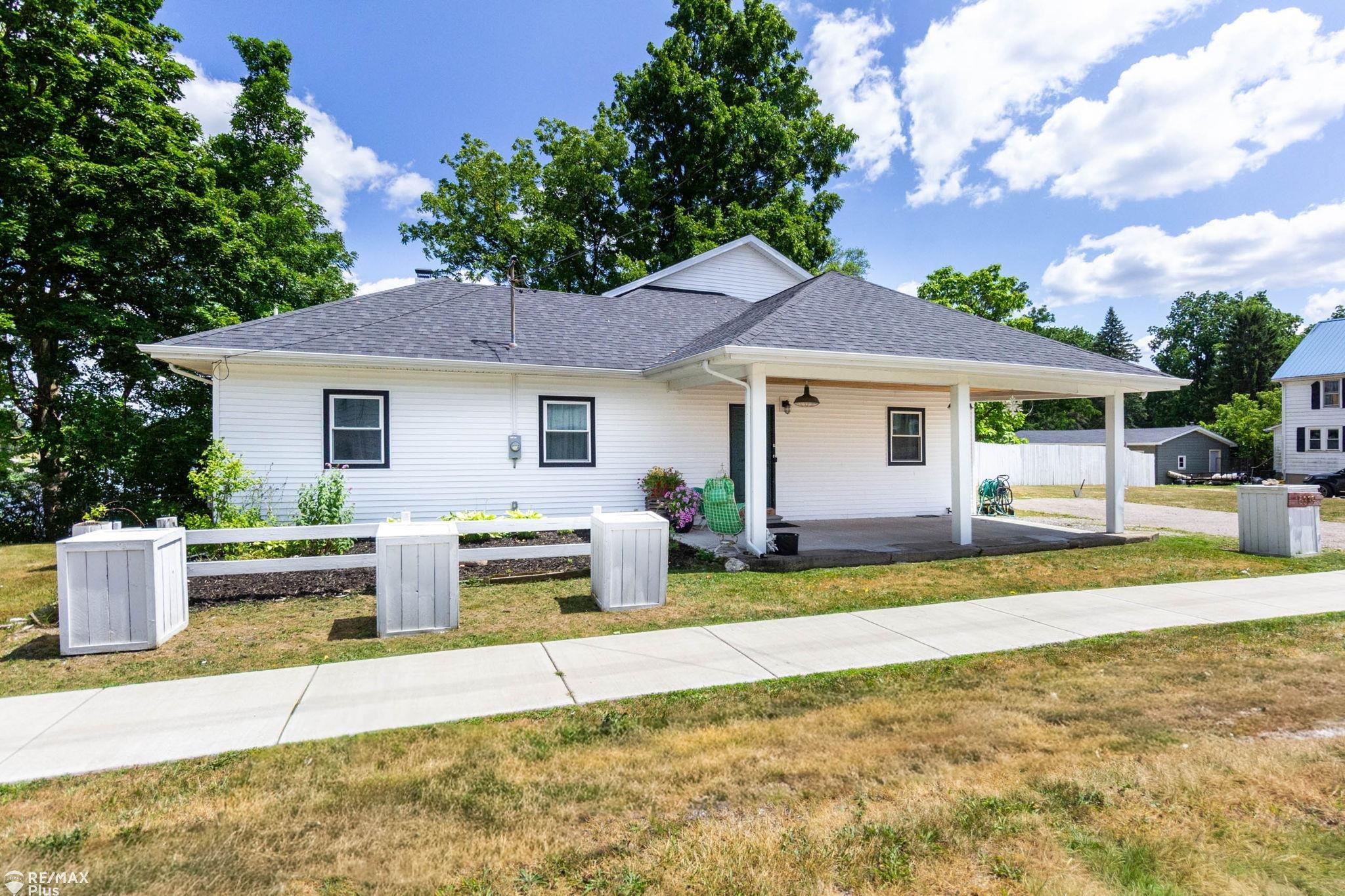 6339 Gale Road Property Photo 1
