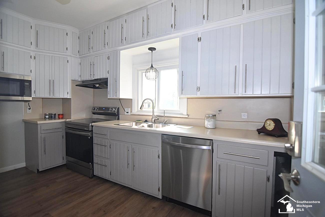 174 College Avenue Property Photo 29