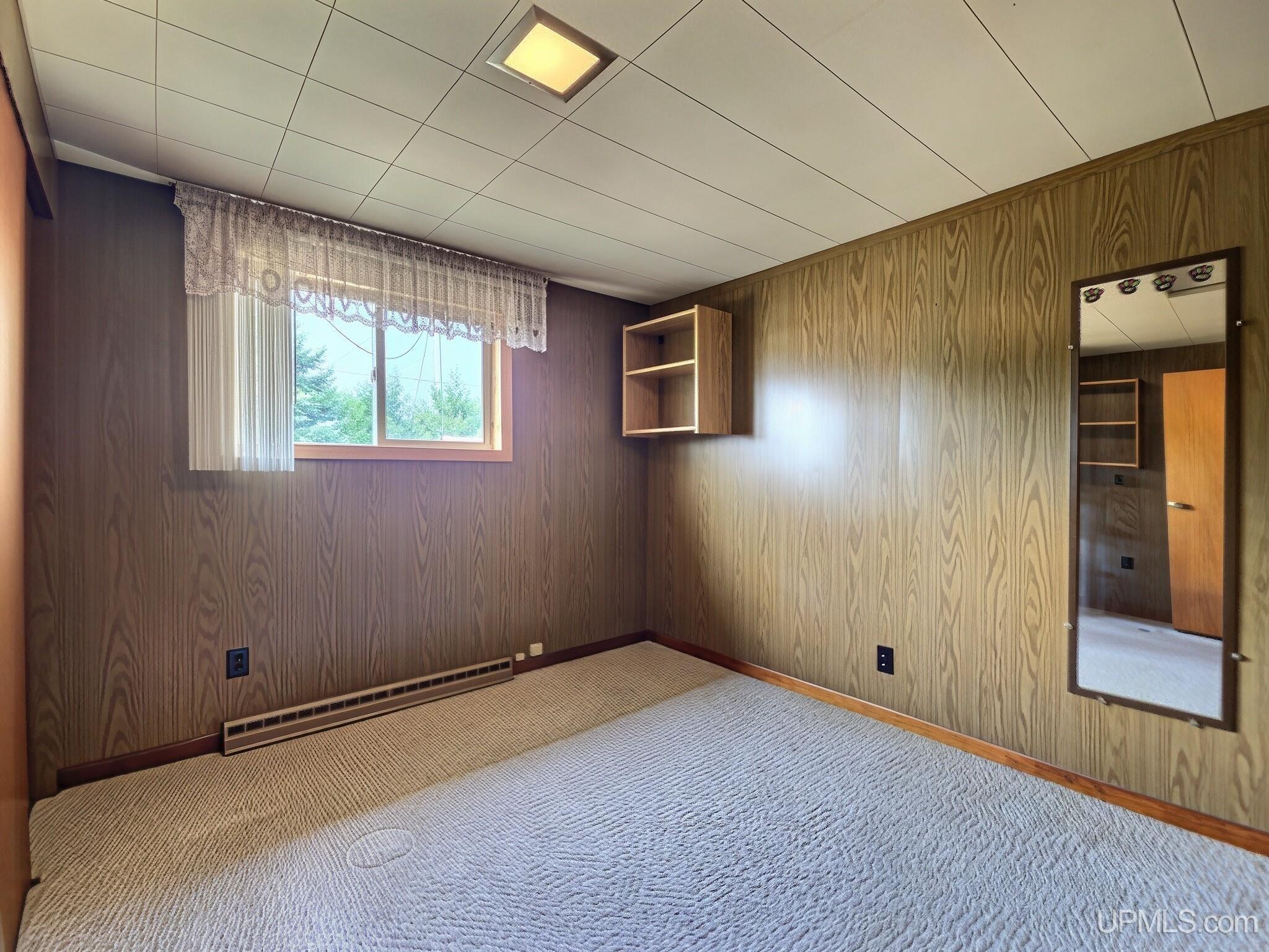 207 Pine Street Property Photo 12