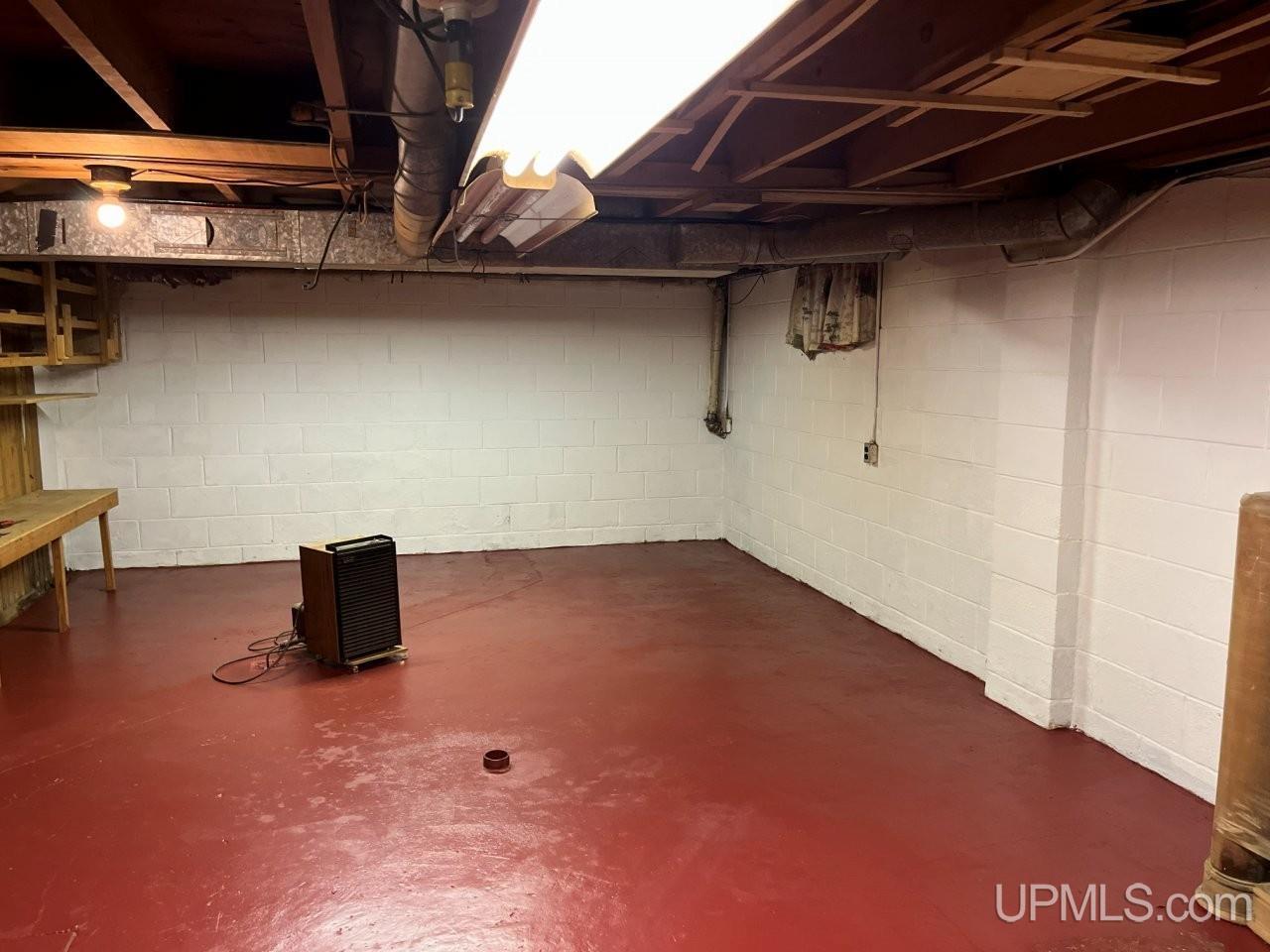 207 Pine Street Property Photo 17