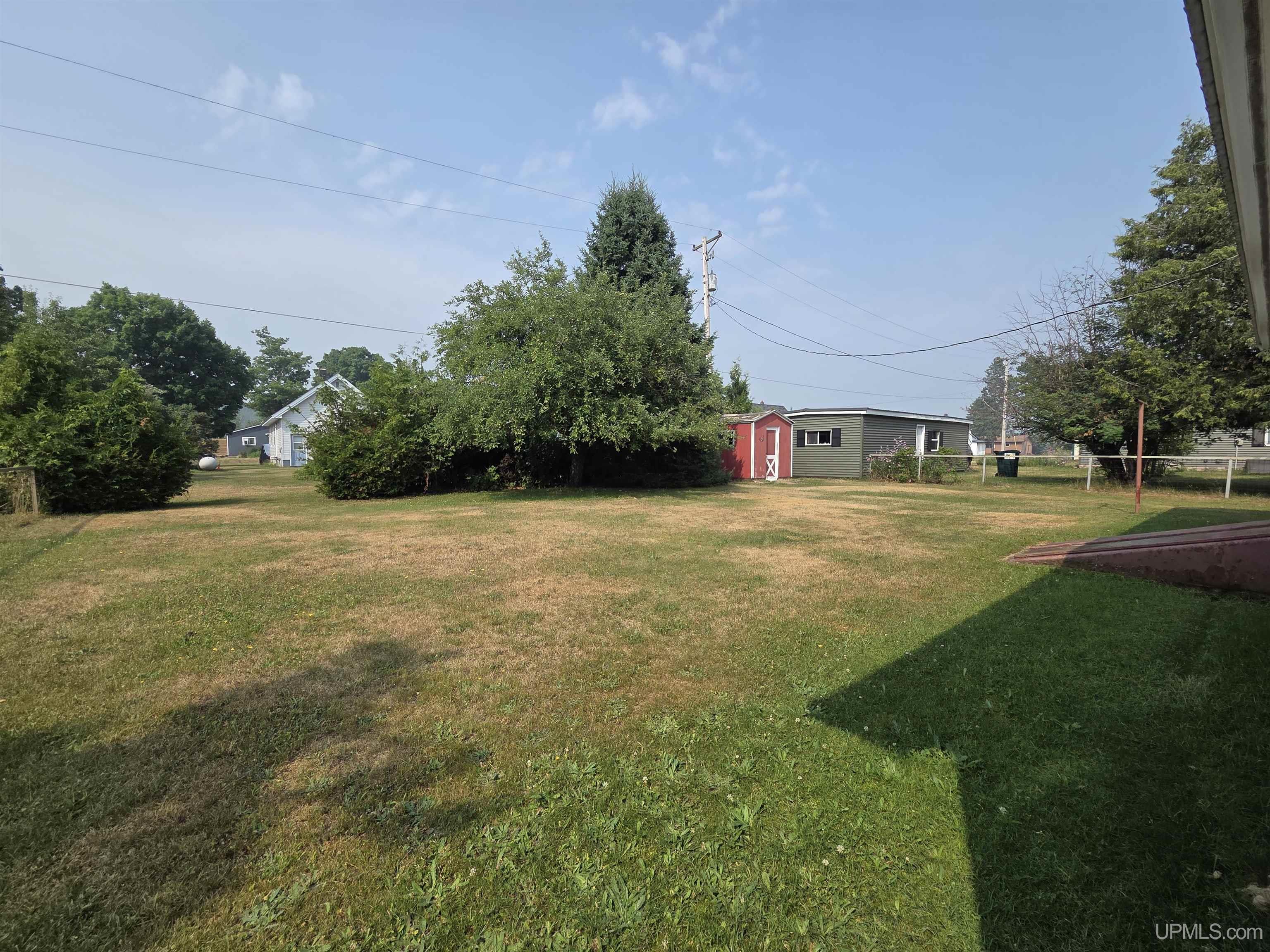 207 Pine Street Property Photo 26