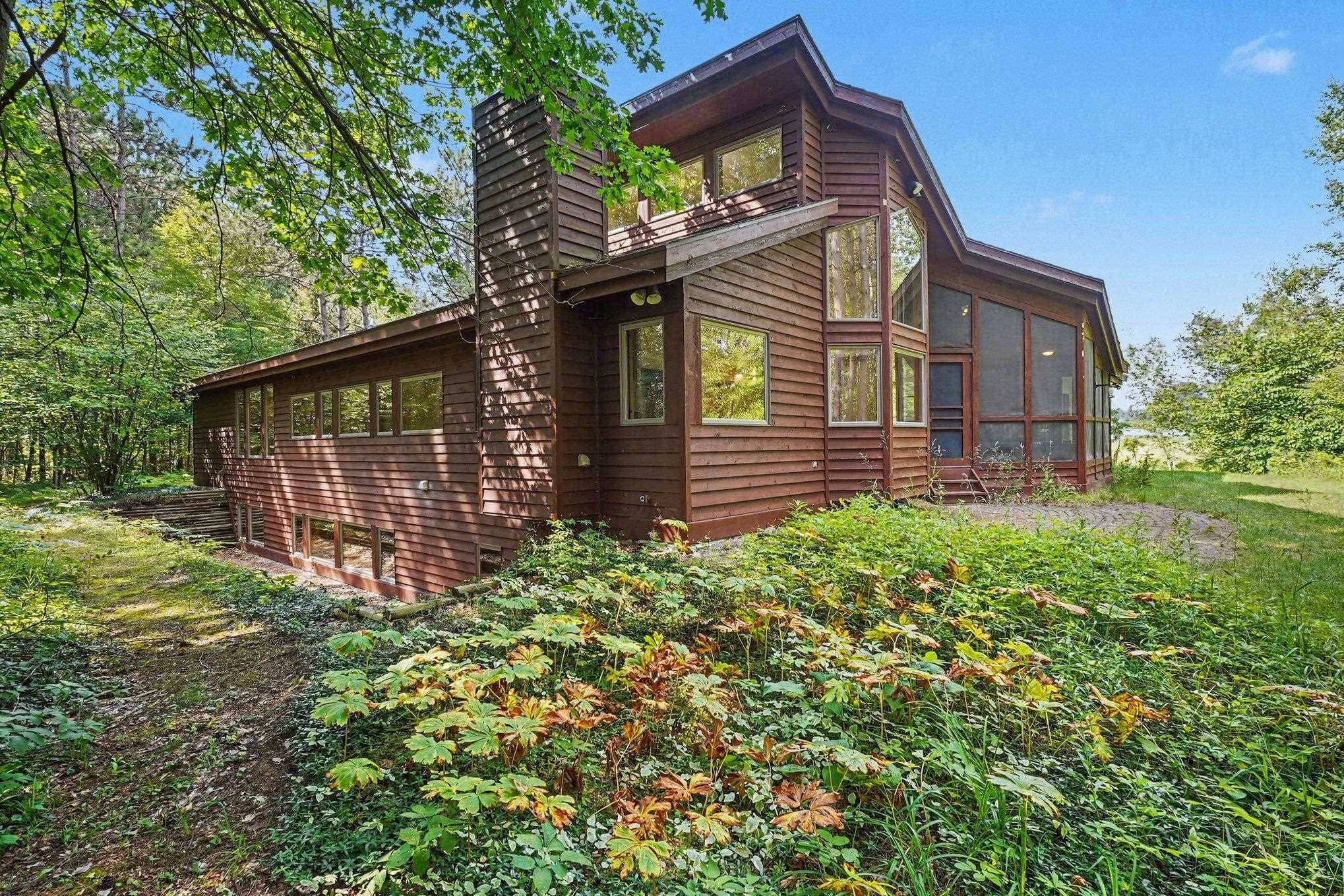 3322 E Hubbard Road Property Photo 1