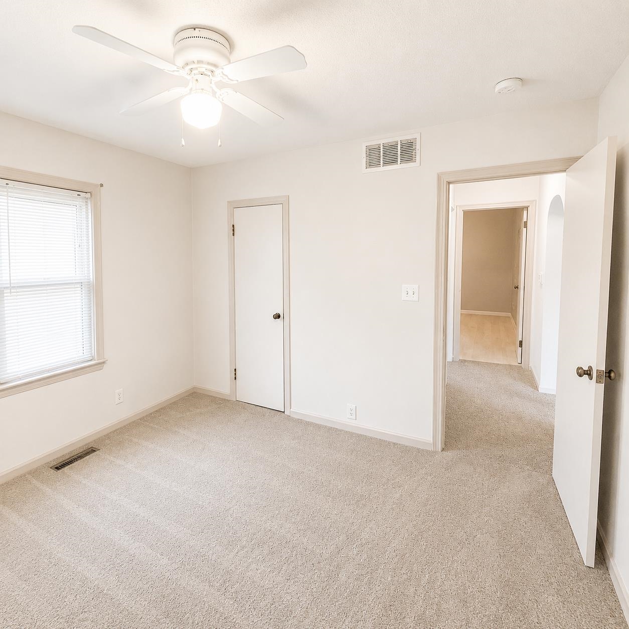 206 Cambridge Street Property Photo 12
