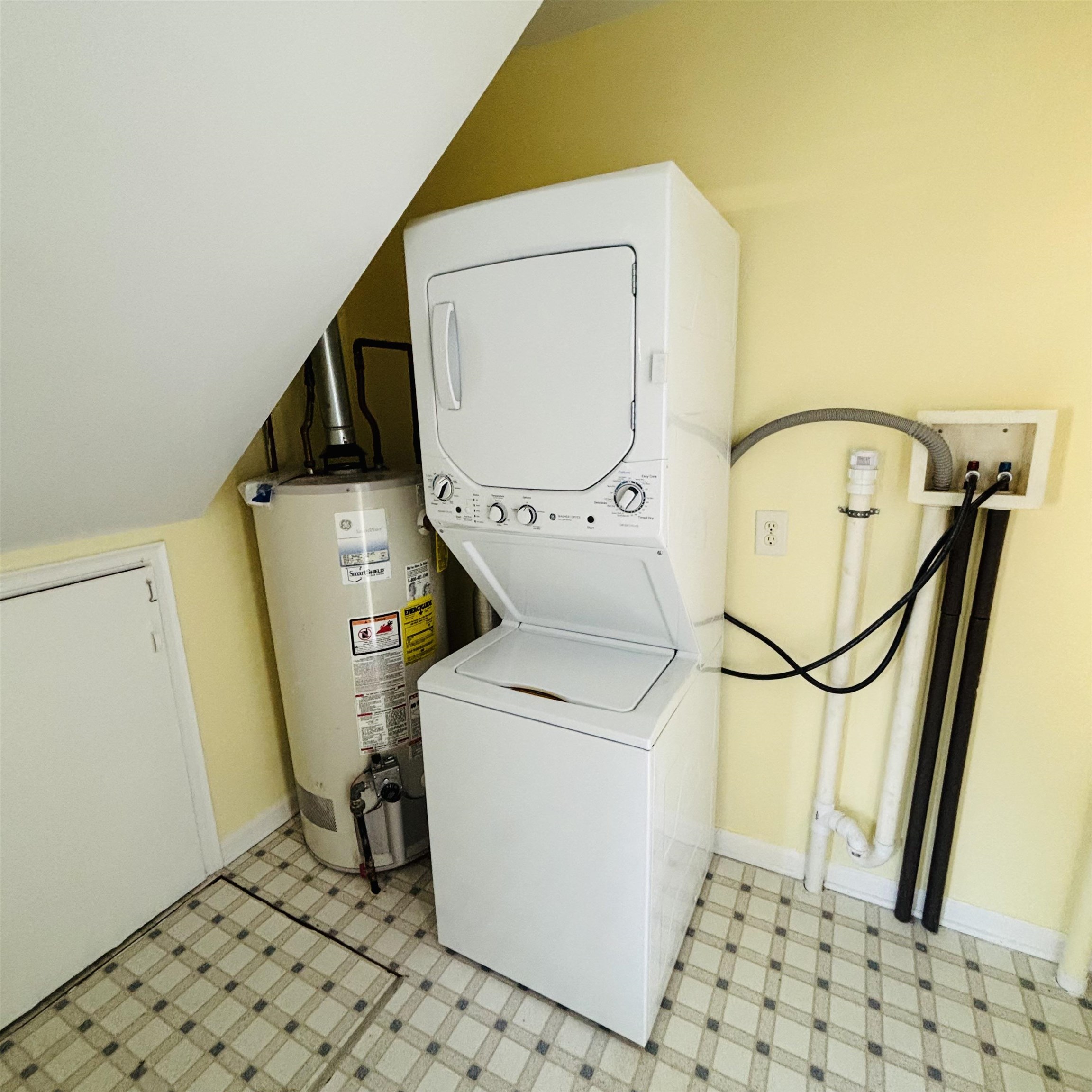206 Cambridge Street Property Photo 15