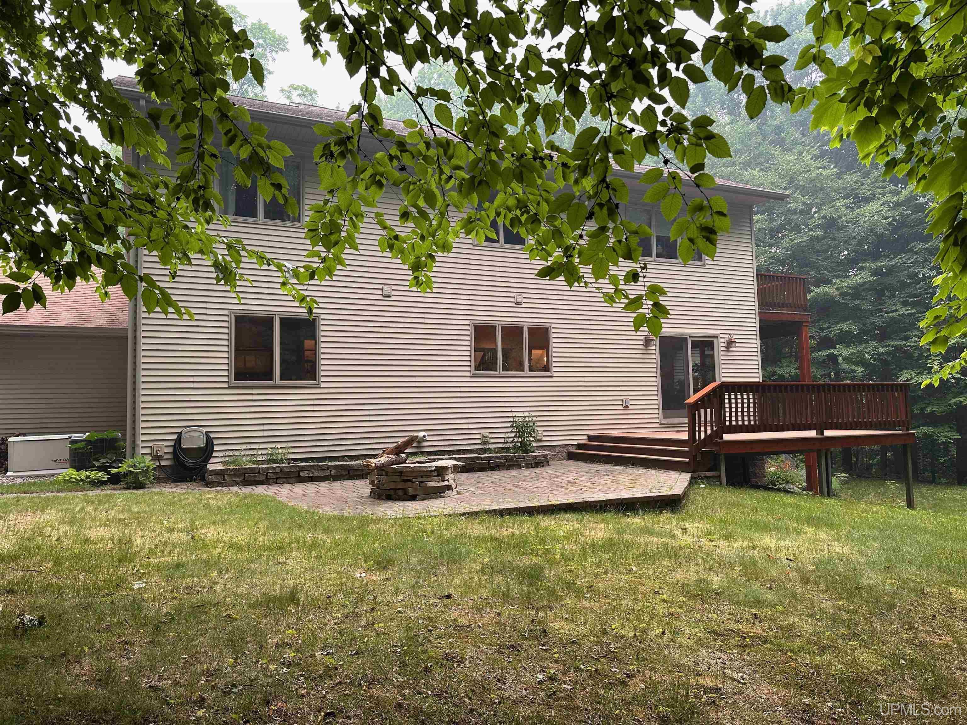 135 Hidden Springs Drive Property Photo 7