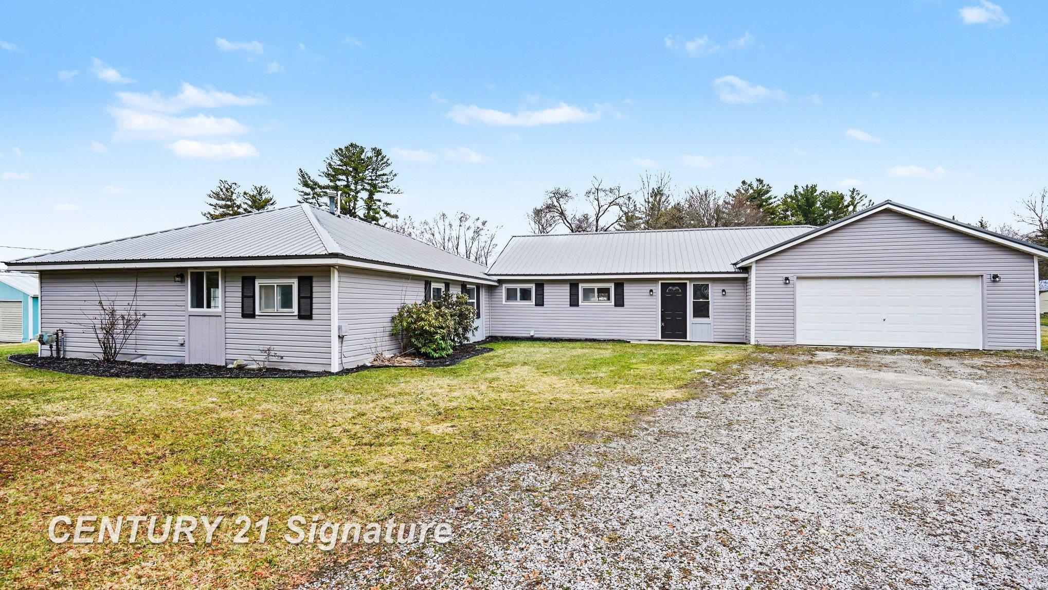 474 W Taylor Drive Property Photo 1
