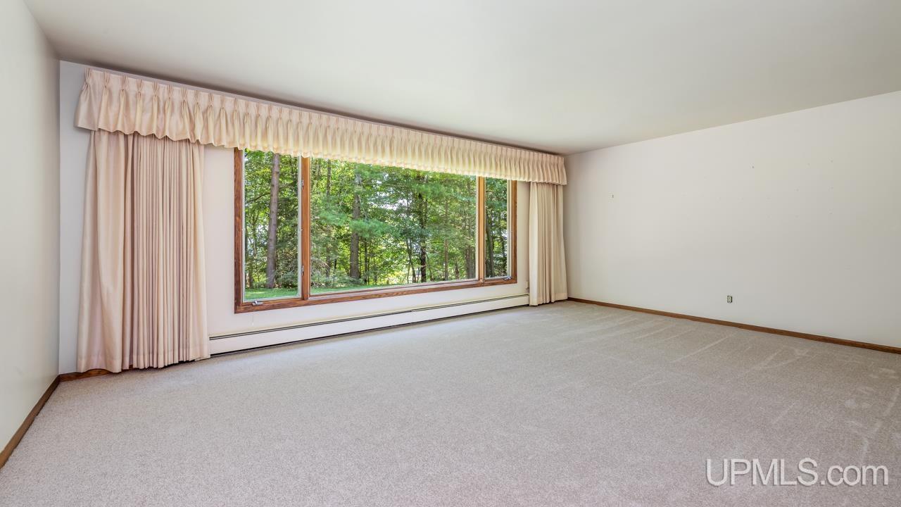 709 Loueda Avenue Property Photo 5