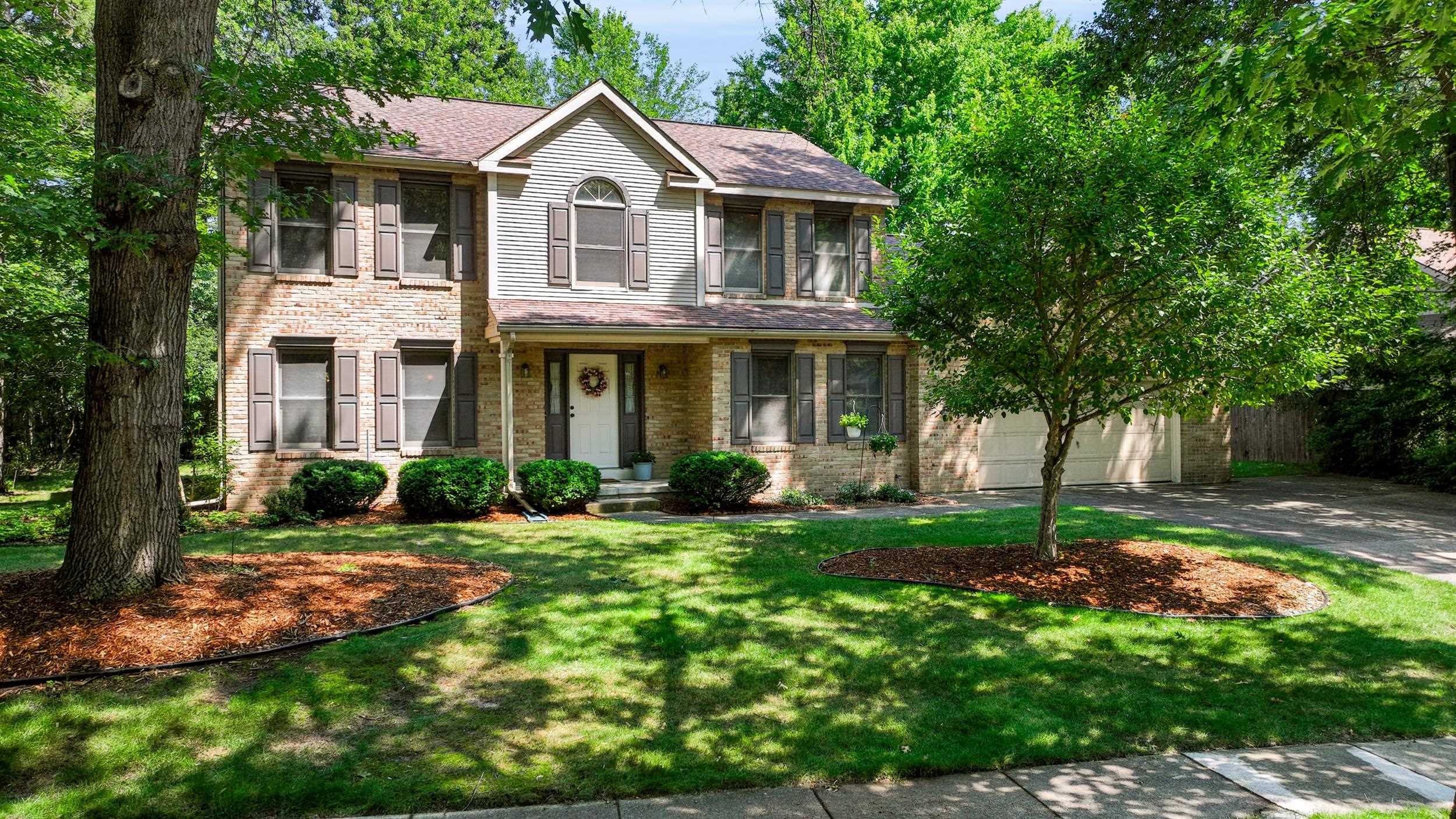 4804 Pinewood Drive Property Photo 1