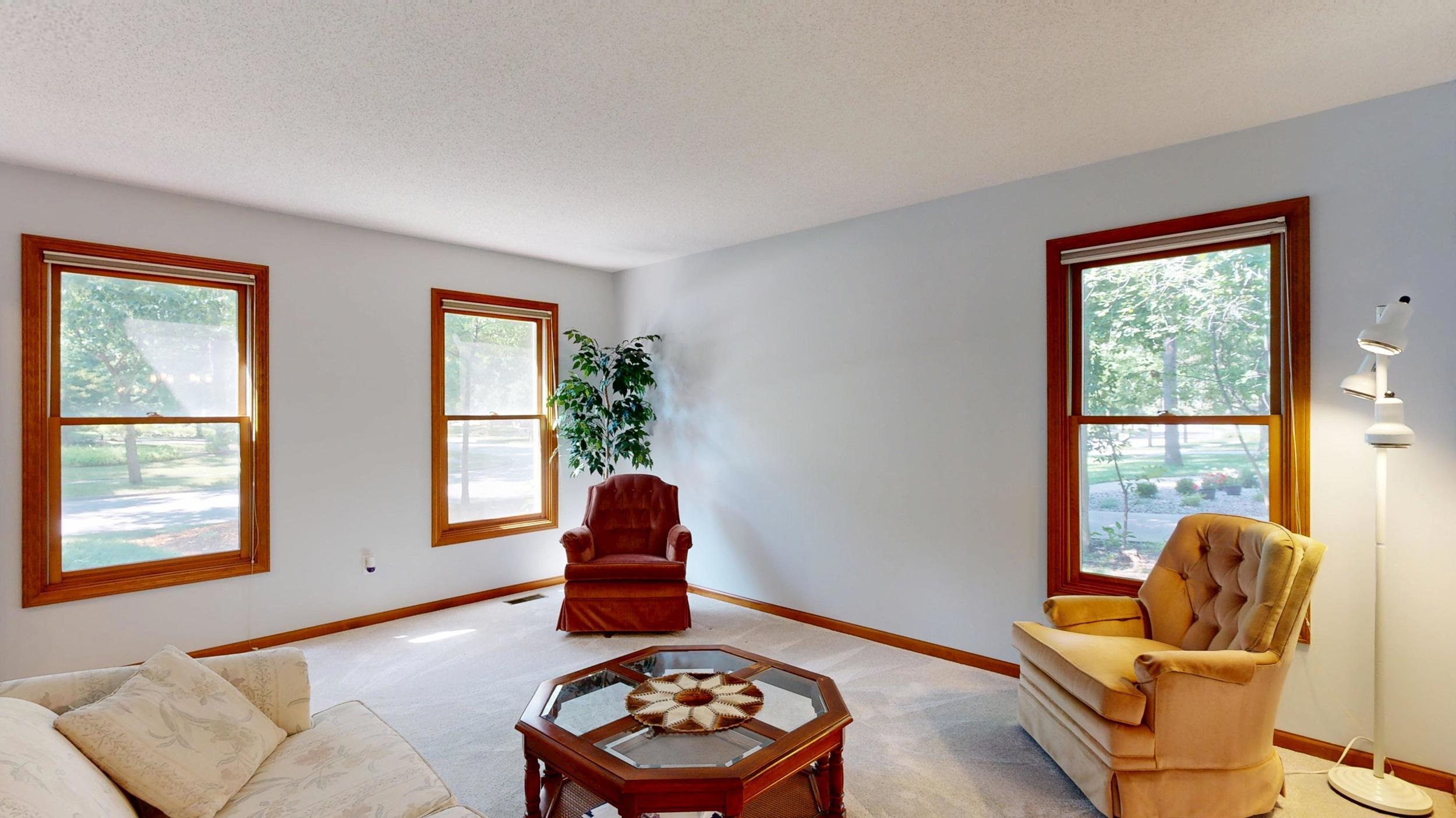 4804 Pinewood Drive Property Photo 8