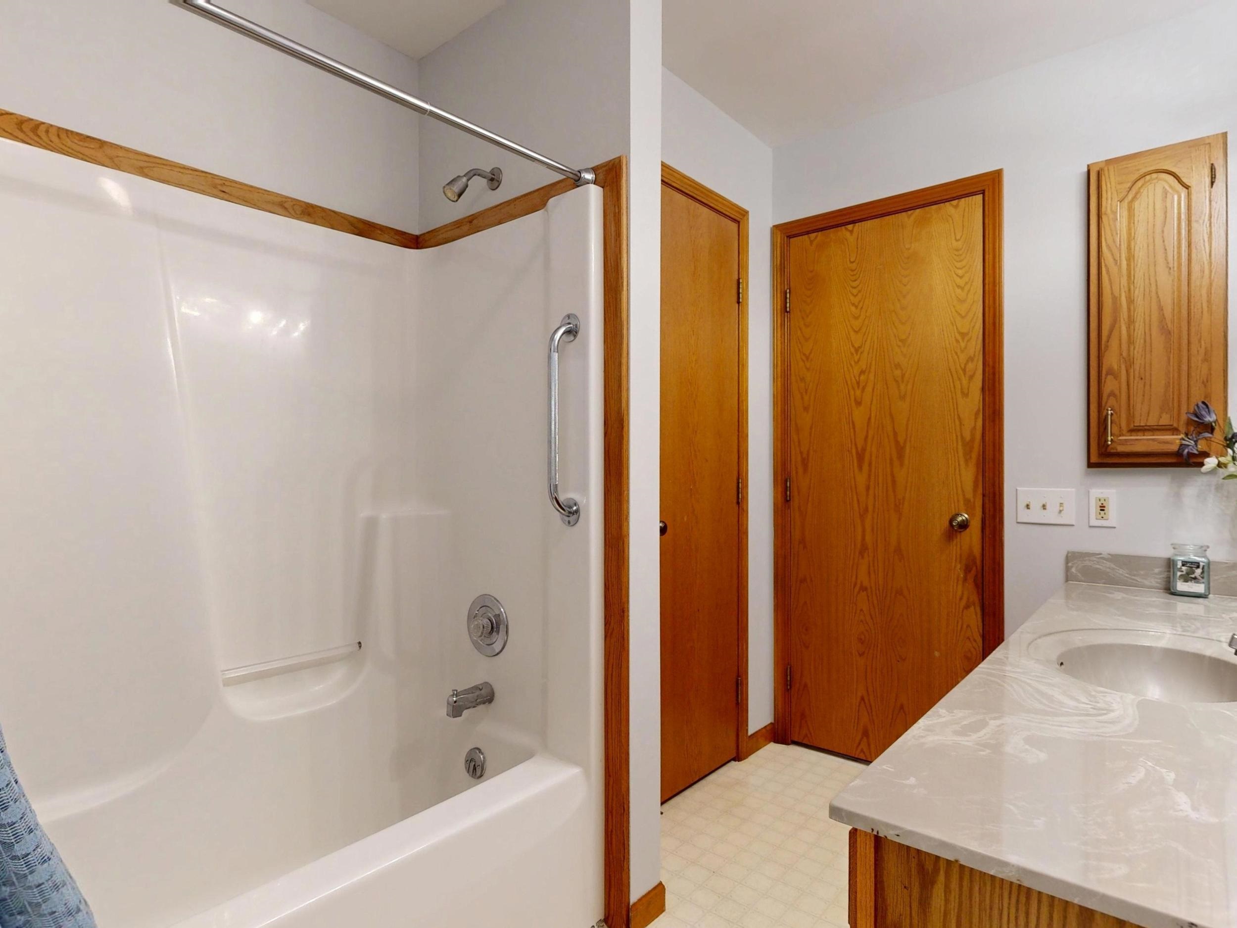 4804 Pinewood Drive Property Photo 40
