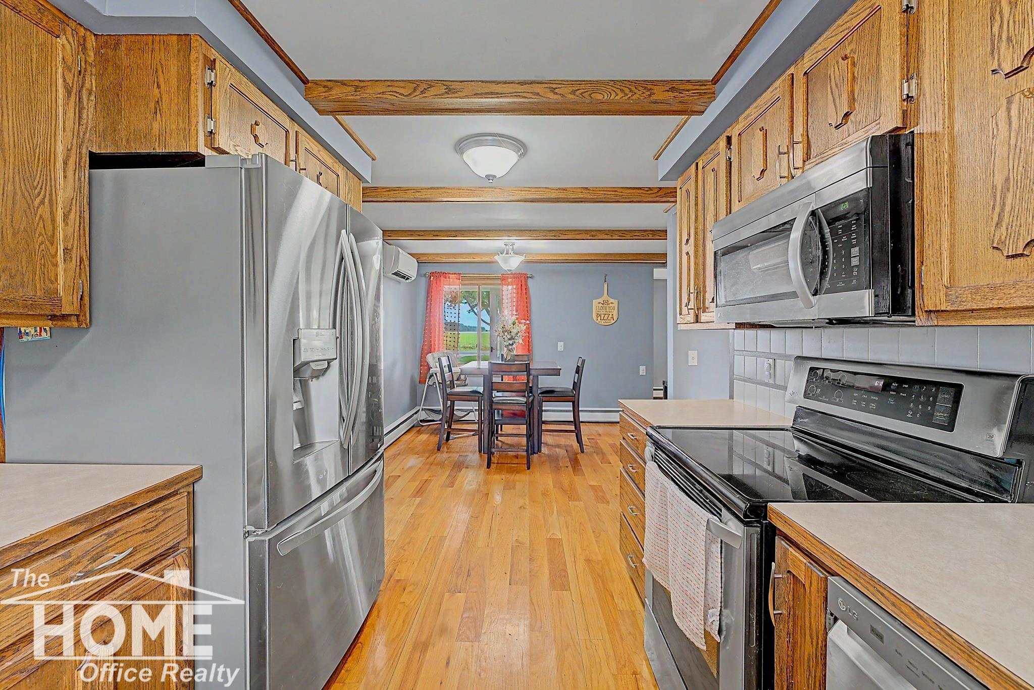 9800 Ferden Road Property Photo 8