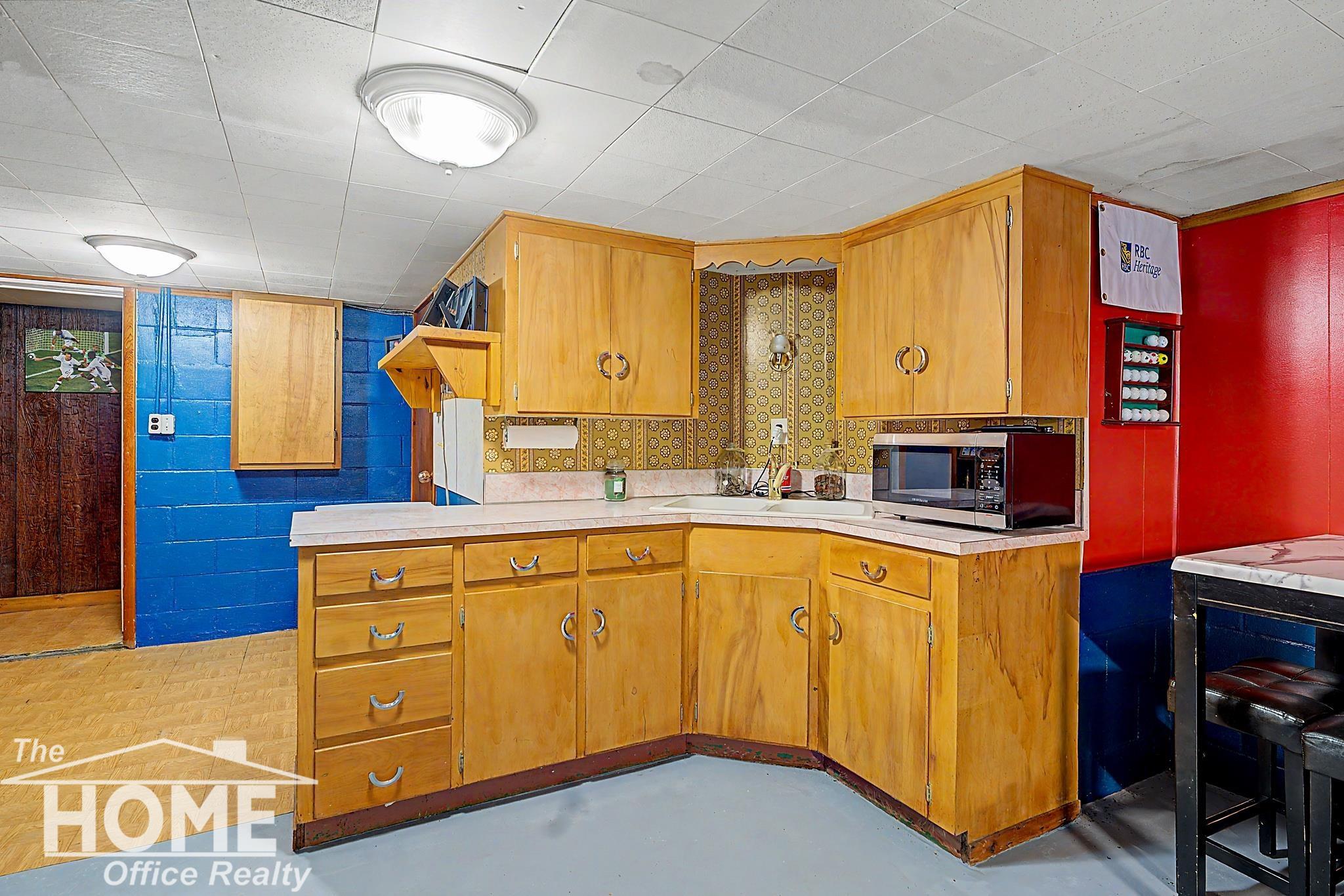 9800 Ferden Road Property Photo 21