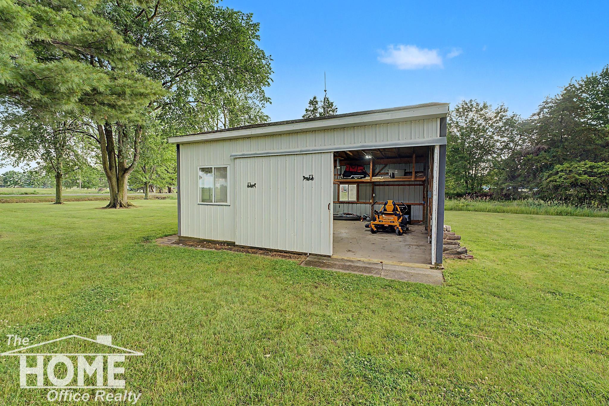 9800 Ferden Road Property Photo 28