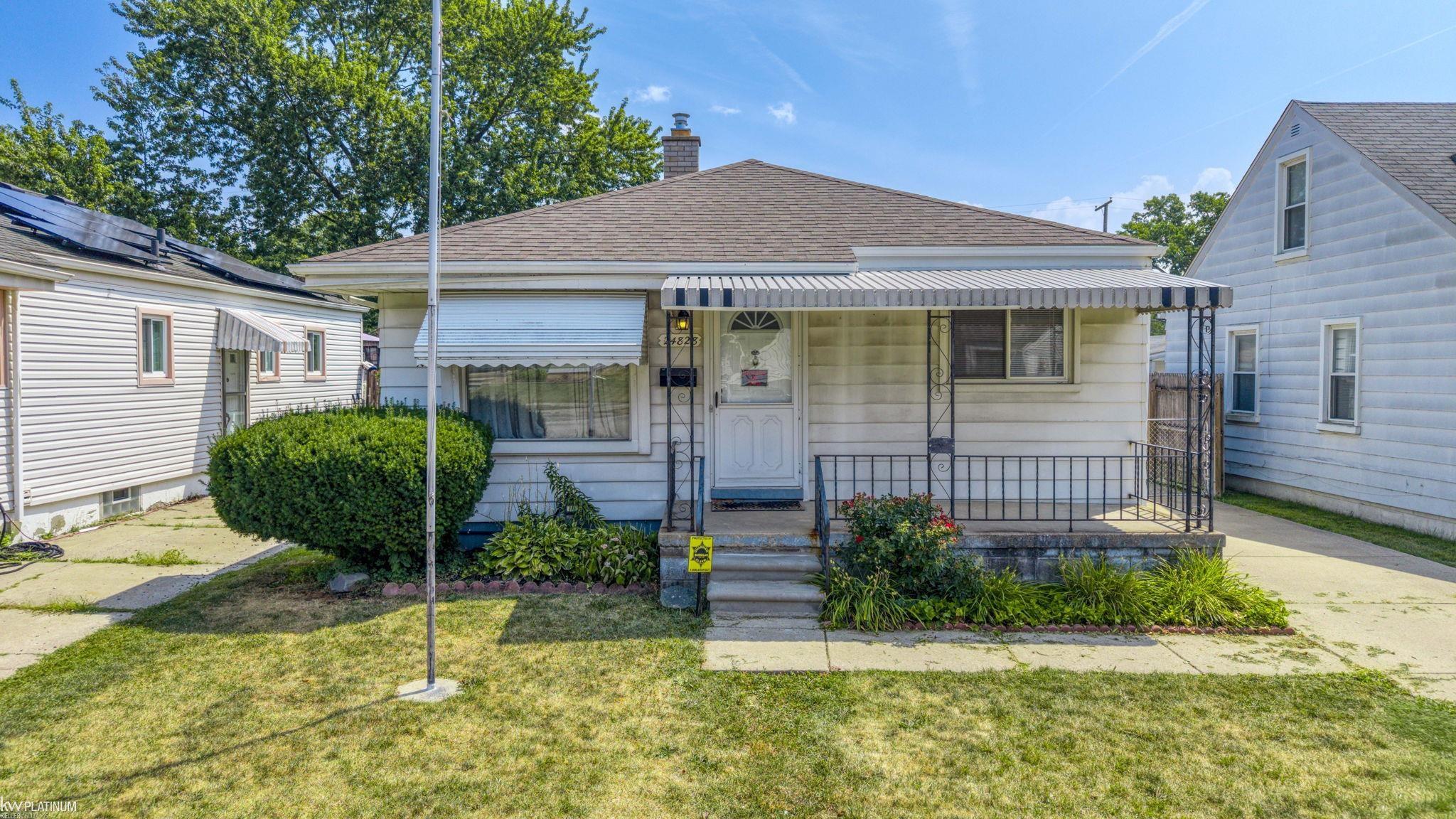 24828 Laetham Avenue Property Photo 1
