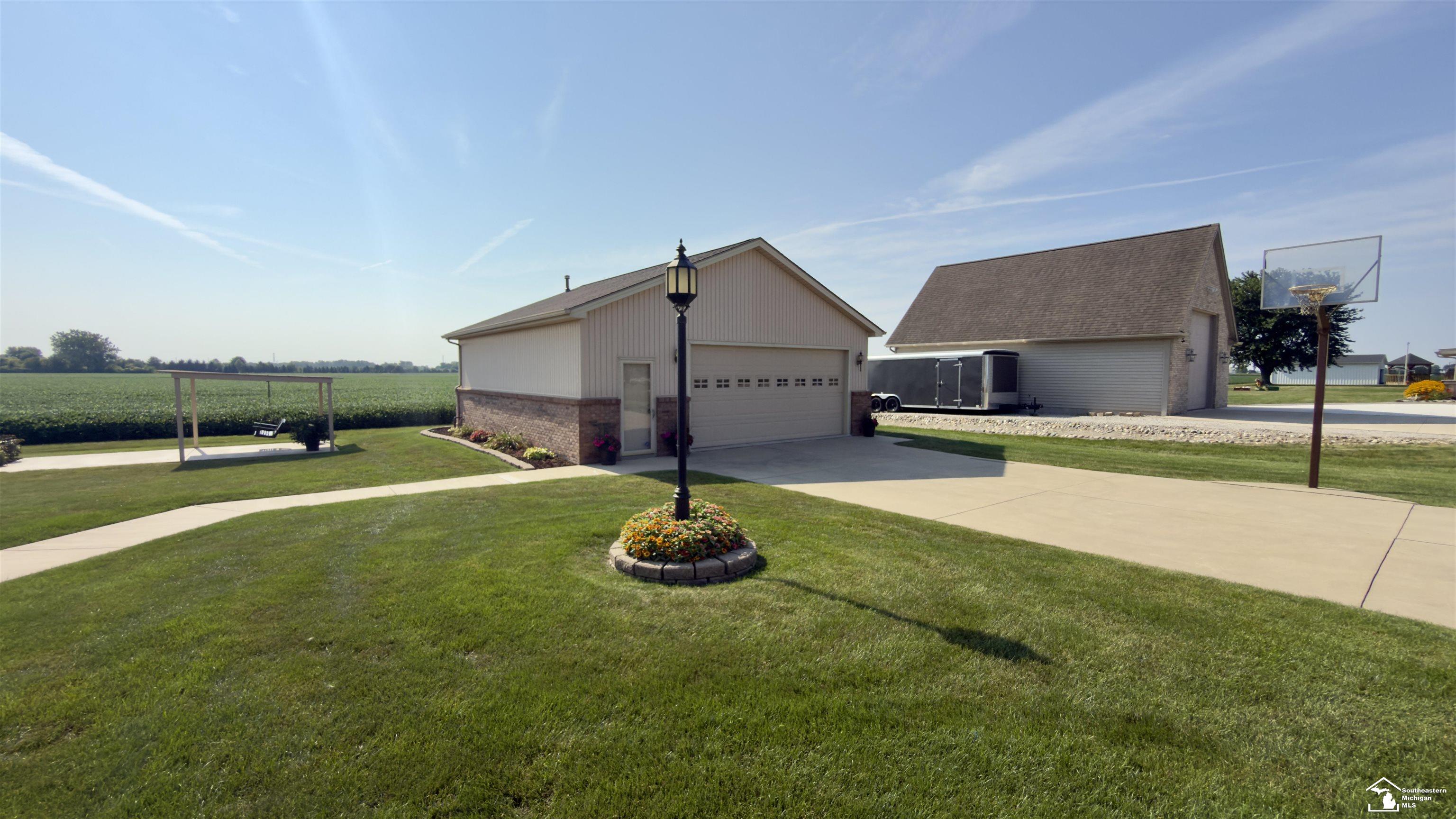 8940 S Dixie Highway Property Photo 14