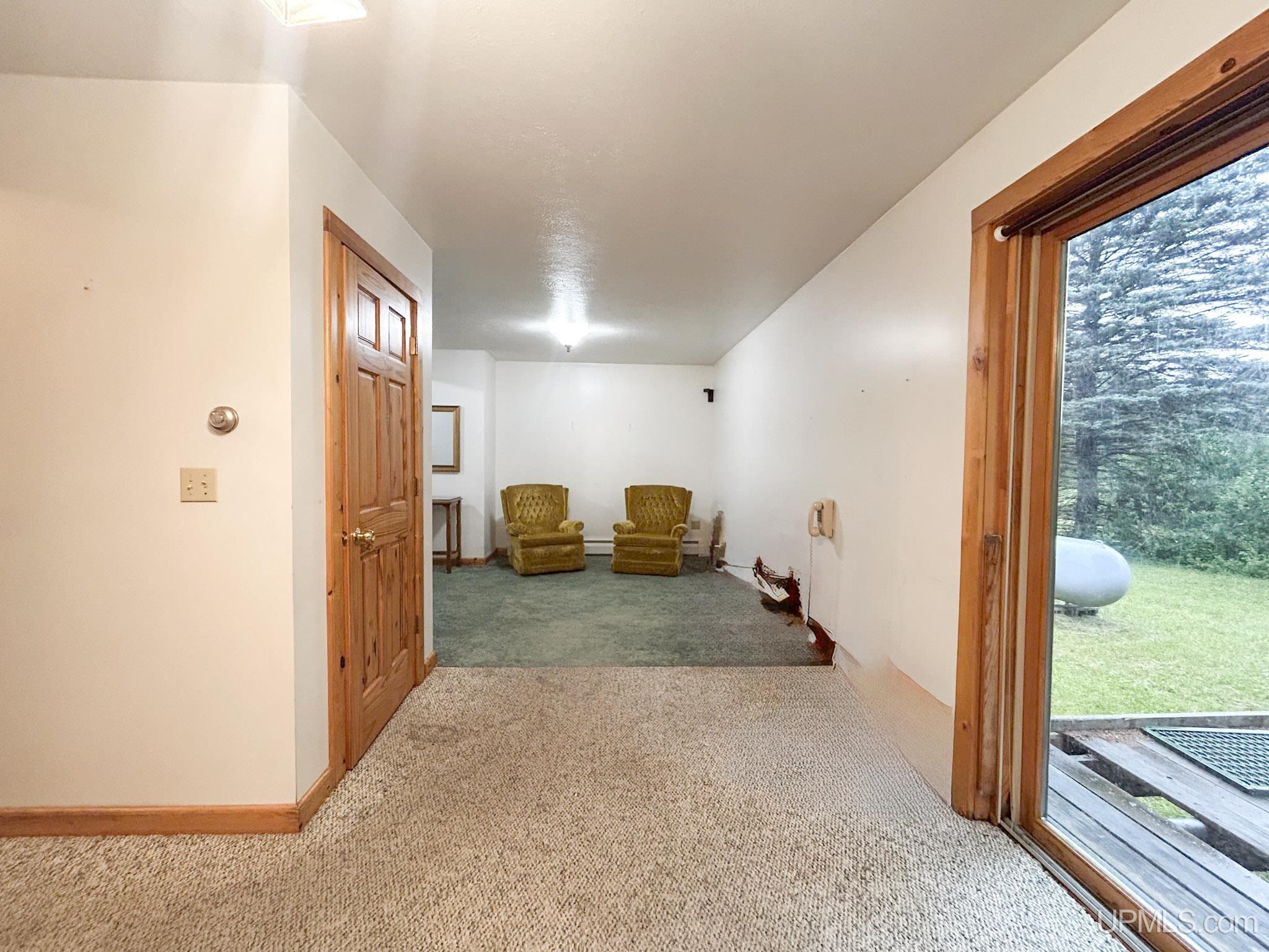 E12329 H58 Highway Property Photo 5