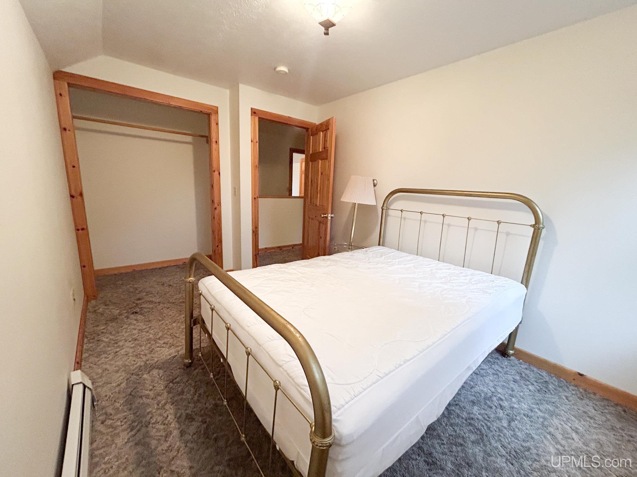 E12329 H58 Highway Property Photo 16