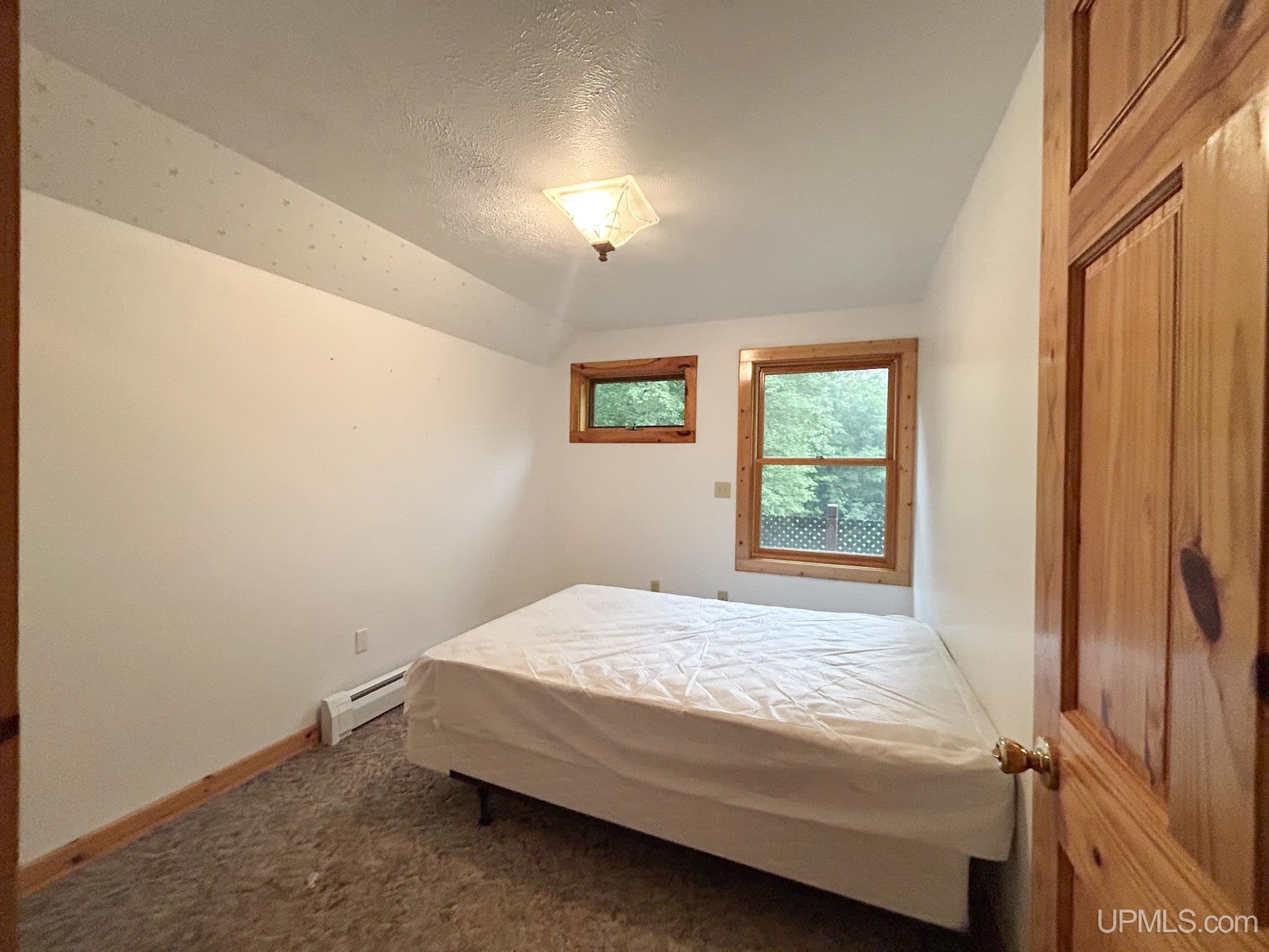 E12329 H58 Highway Property Photo 17