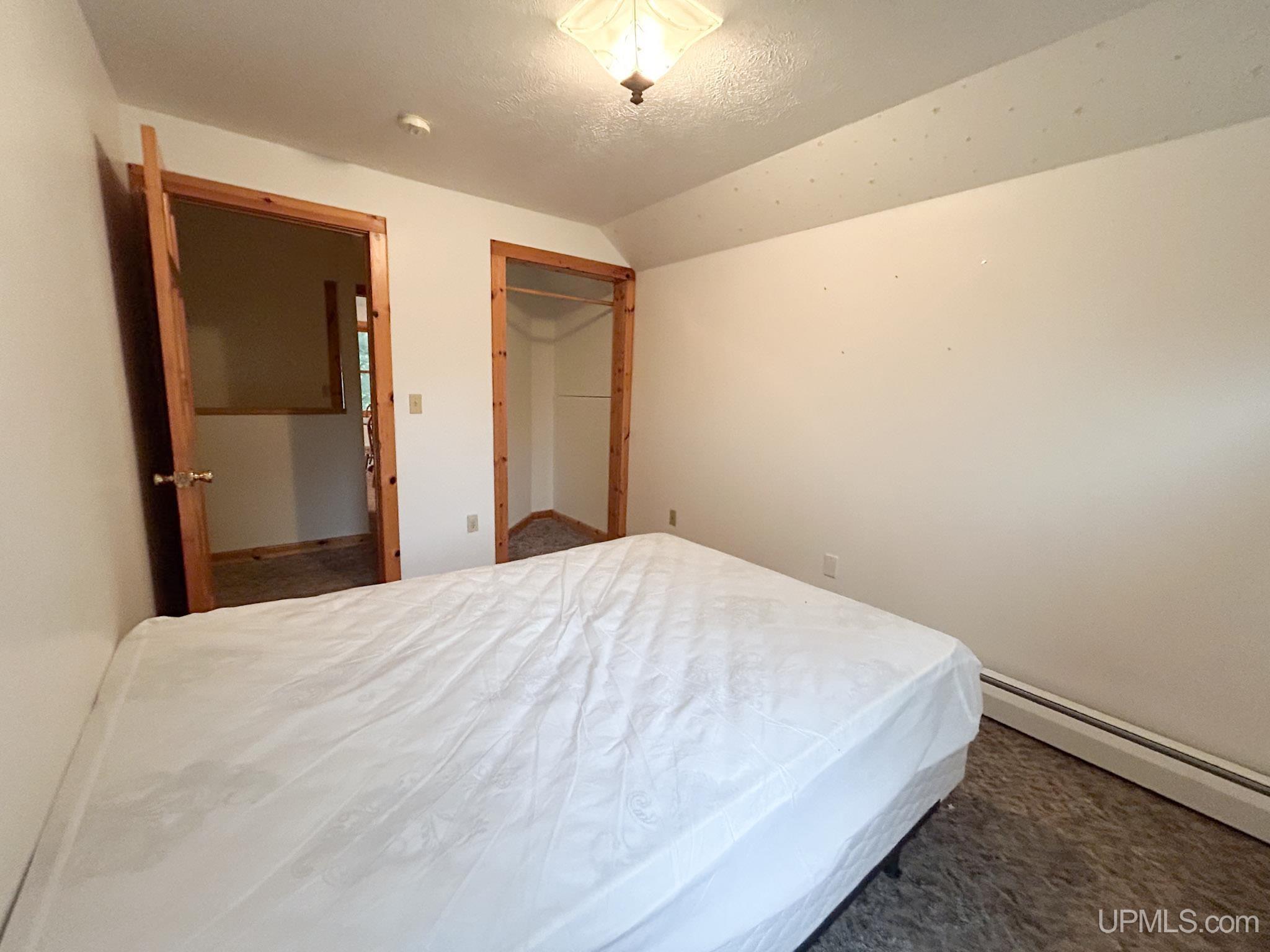 E12329 H58 Highway Property Photo 18