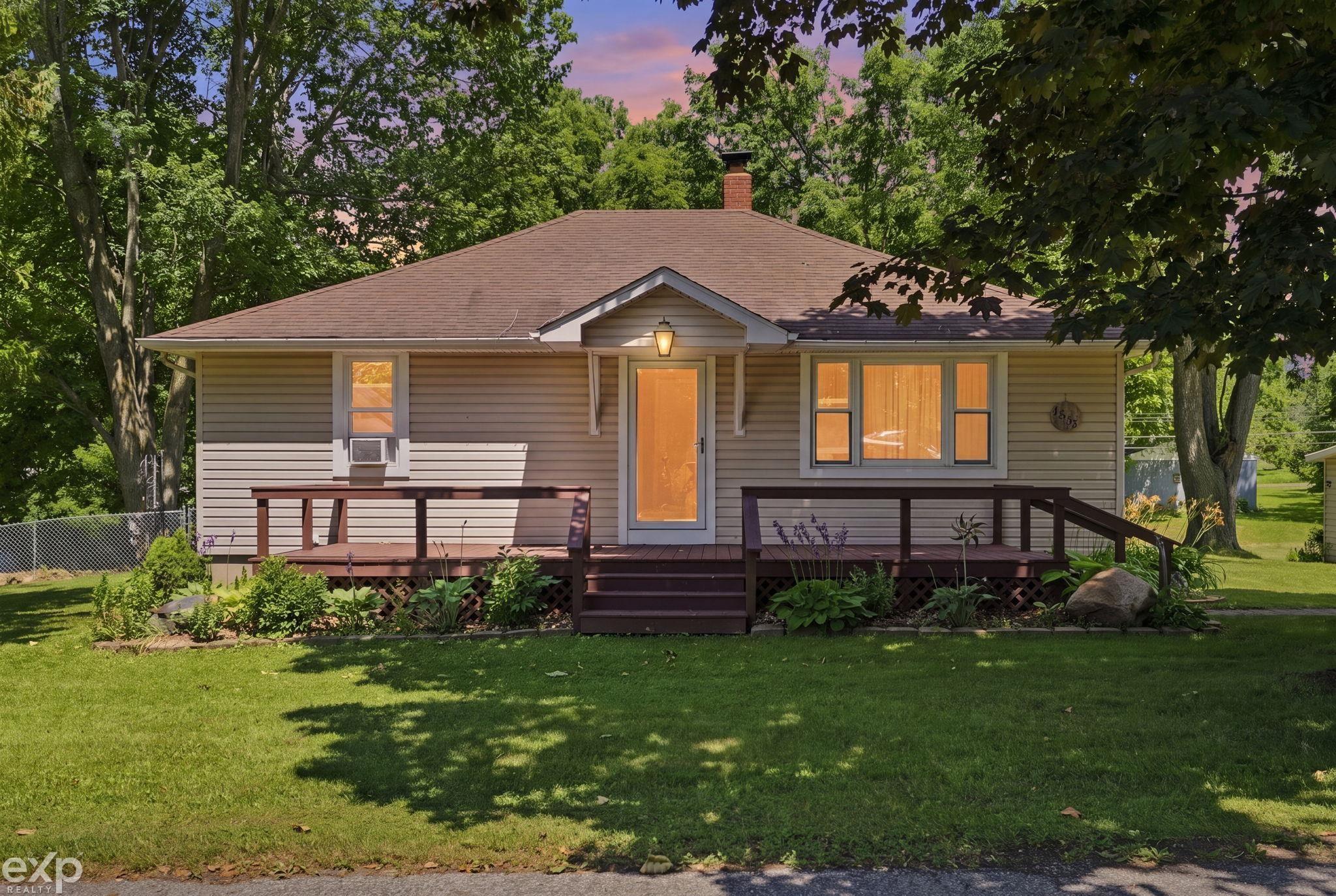 4055 E Orchard Street Property Photo 1