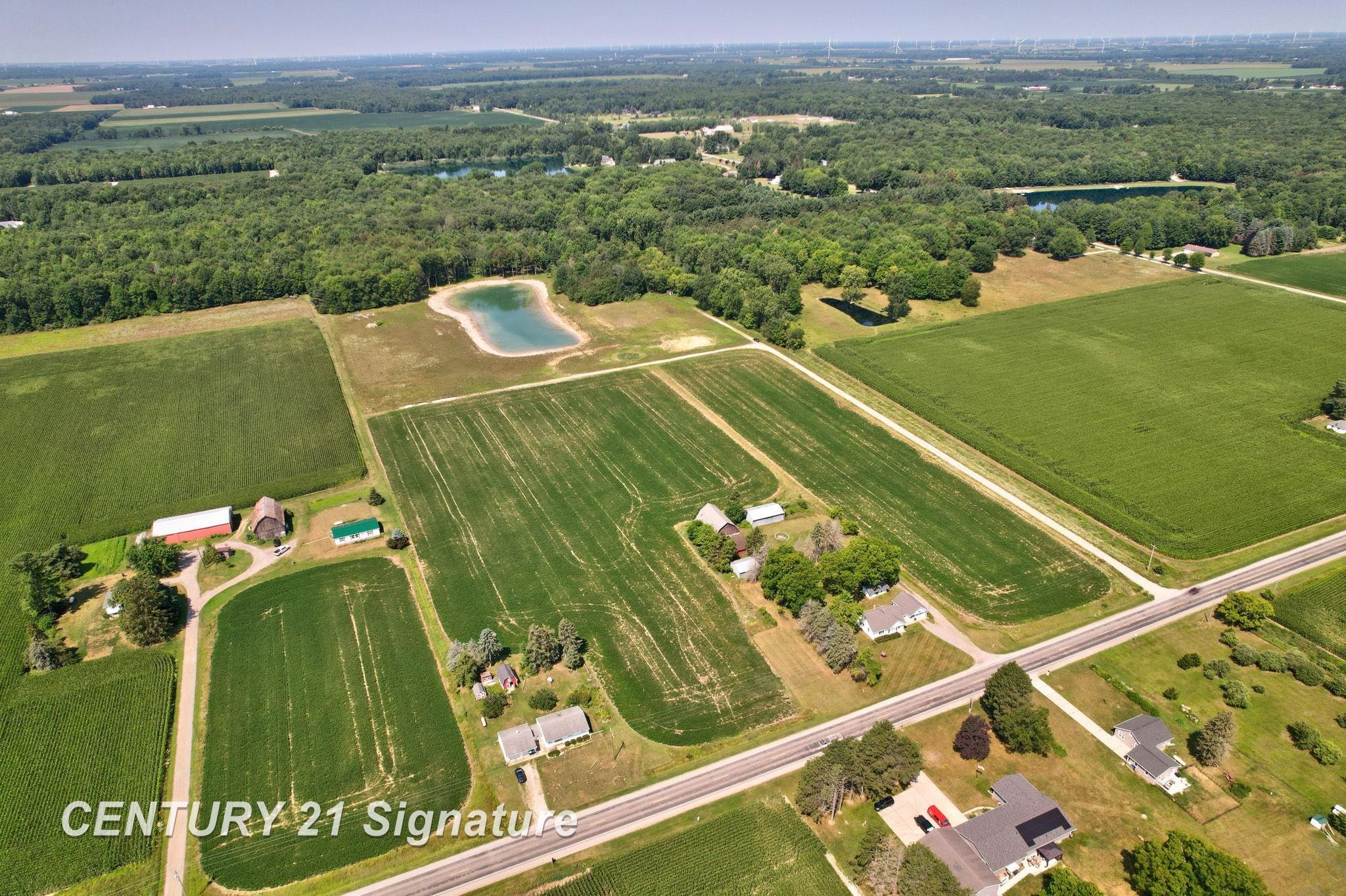 2250 S Hemlock Road Property Photo 5