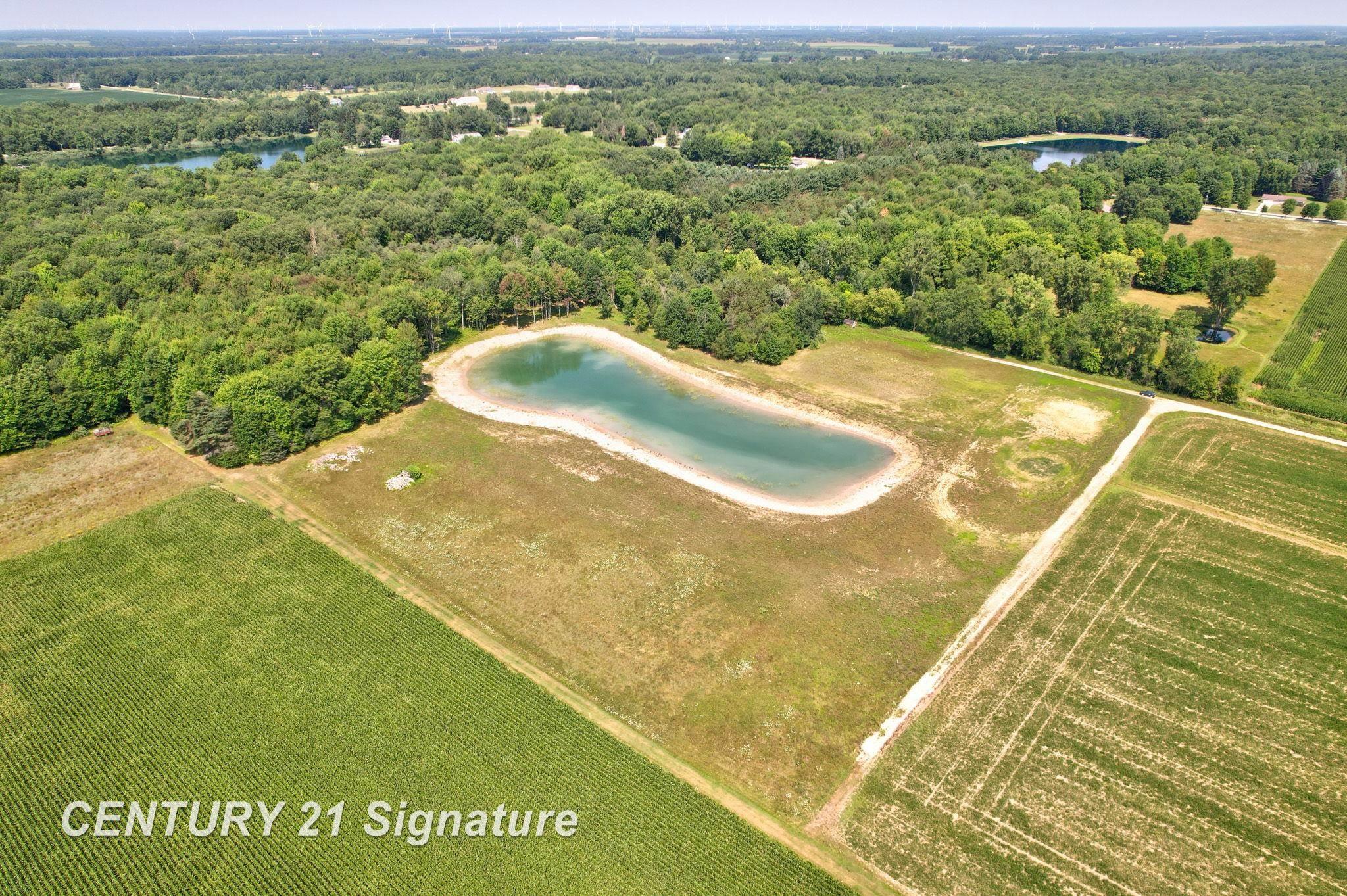 2250 S Hemlock Road Property Photo 12