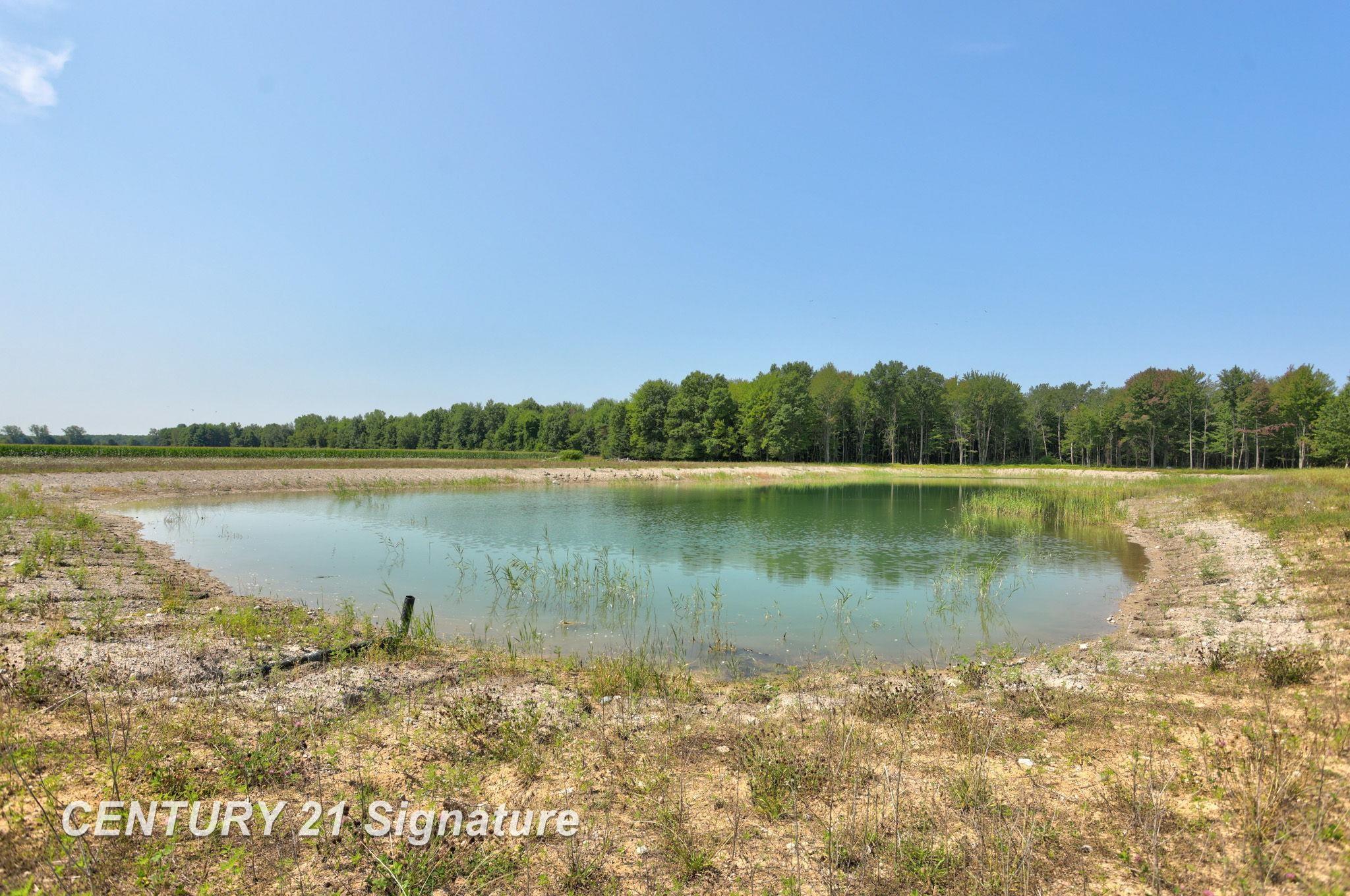 2250 S Hemlock Road Property Photo 20