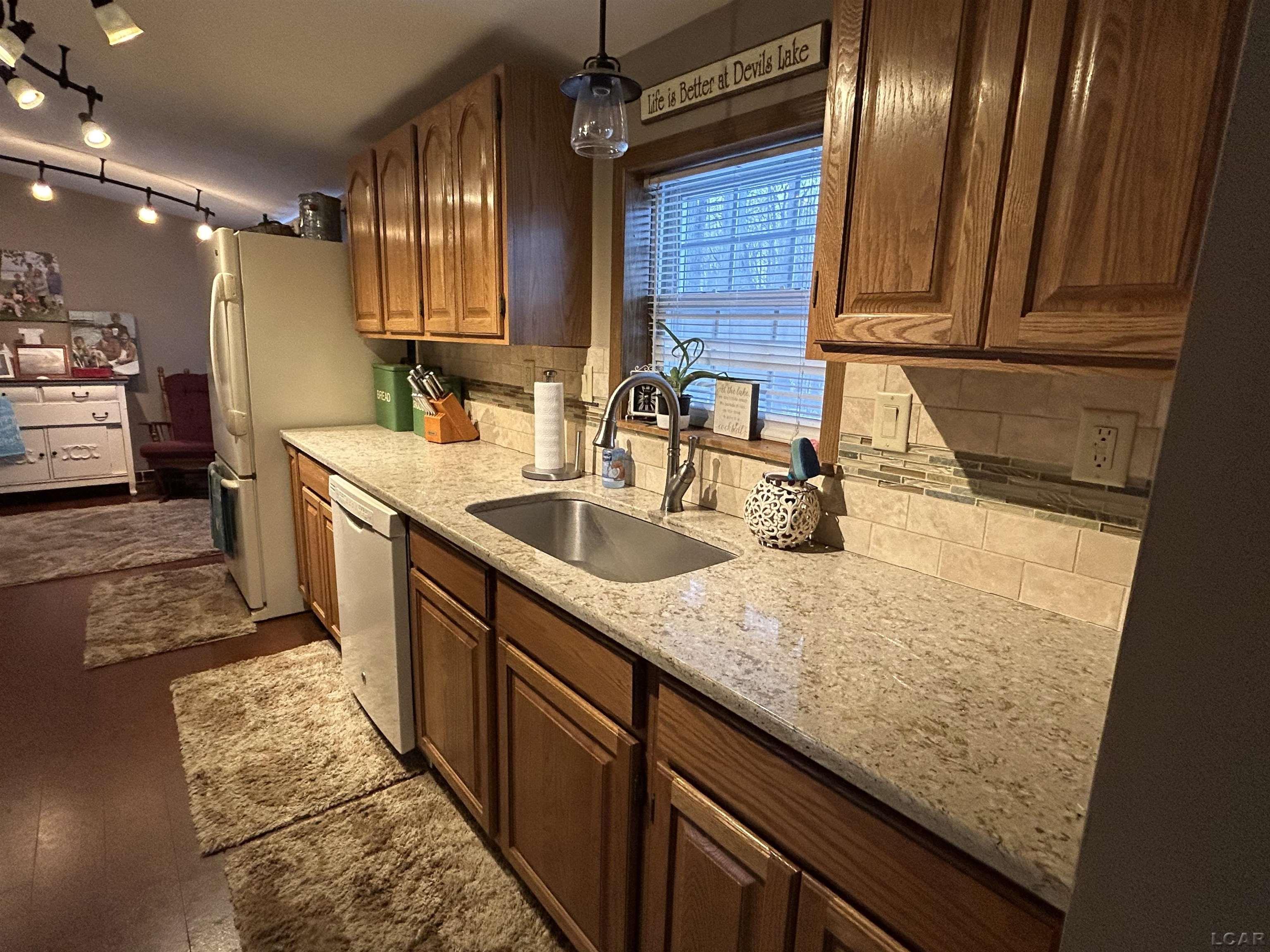 15430 Horton Beach Road Property Photo 4
