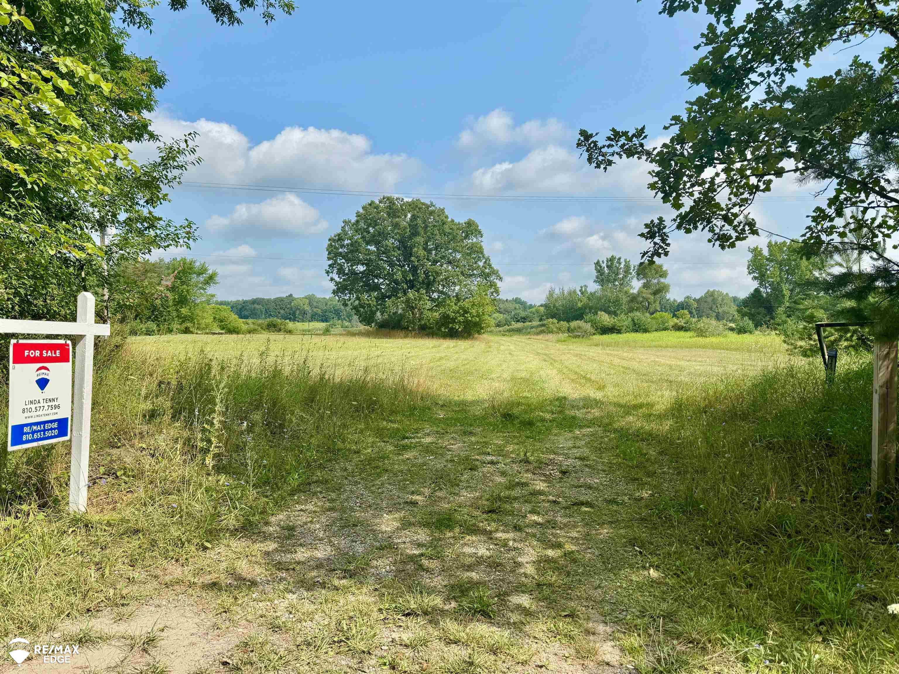 11345 Farrand Road Property Photo 1