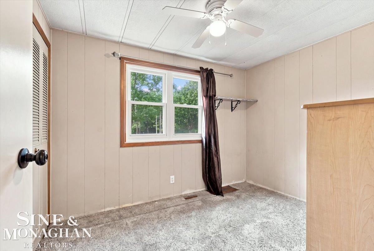 7665 Metcalf Road Property Photo 23