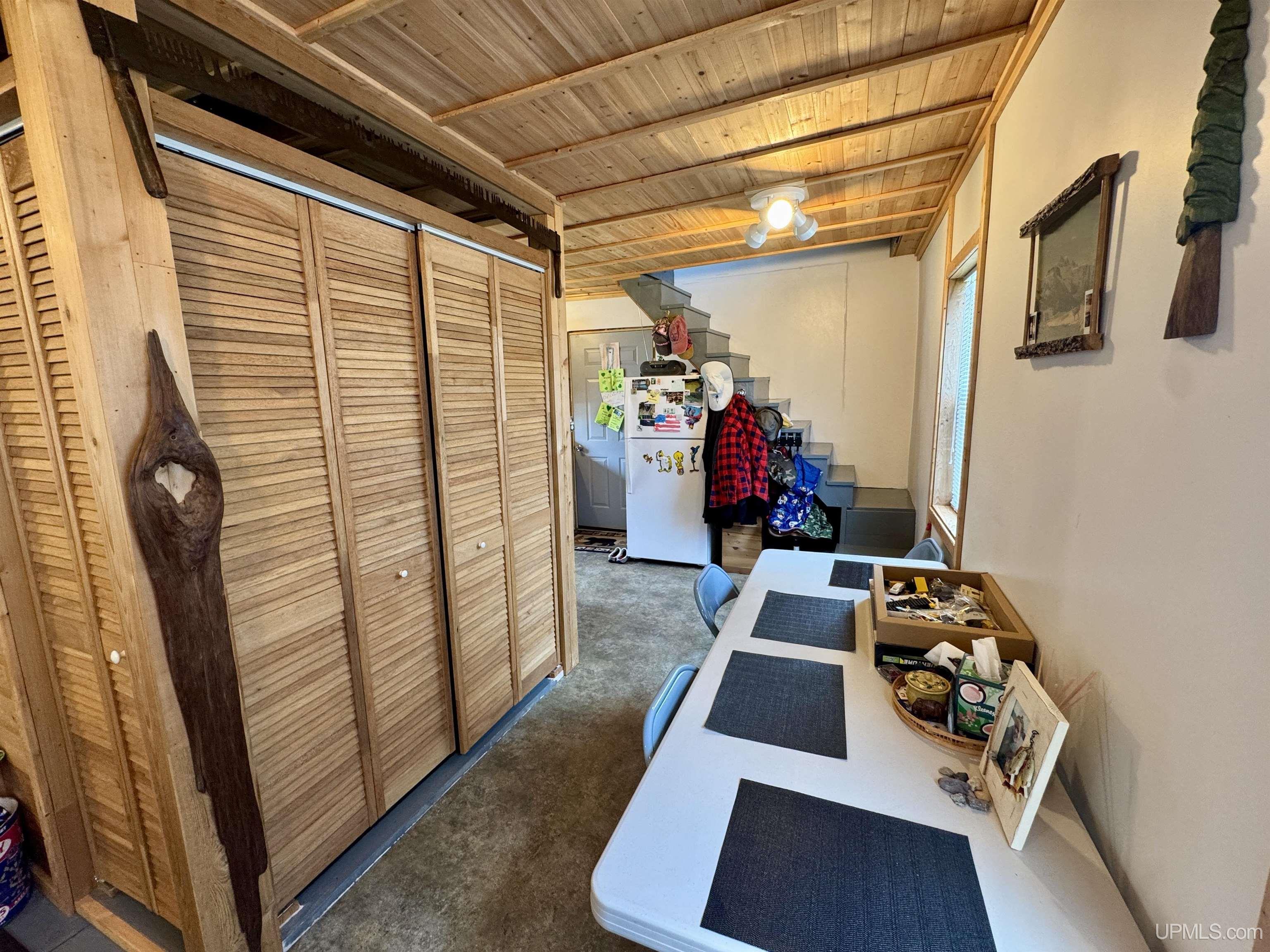 153 W Townline Road Property Photo 4