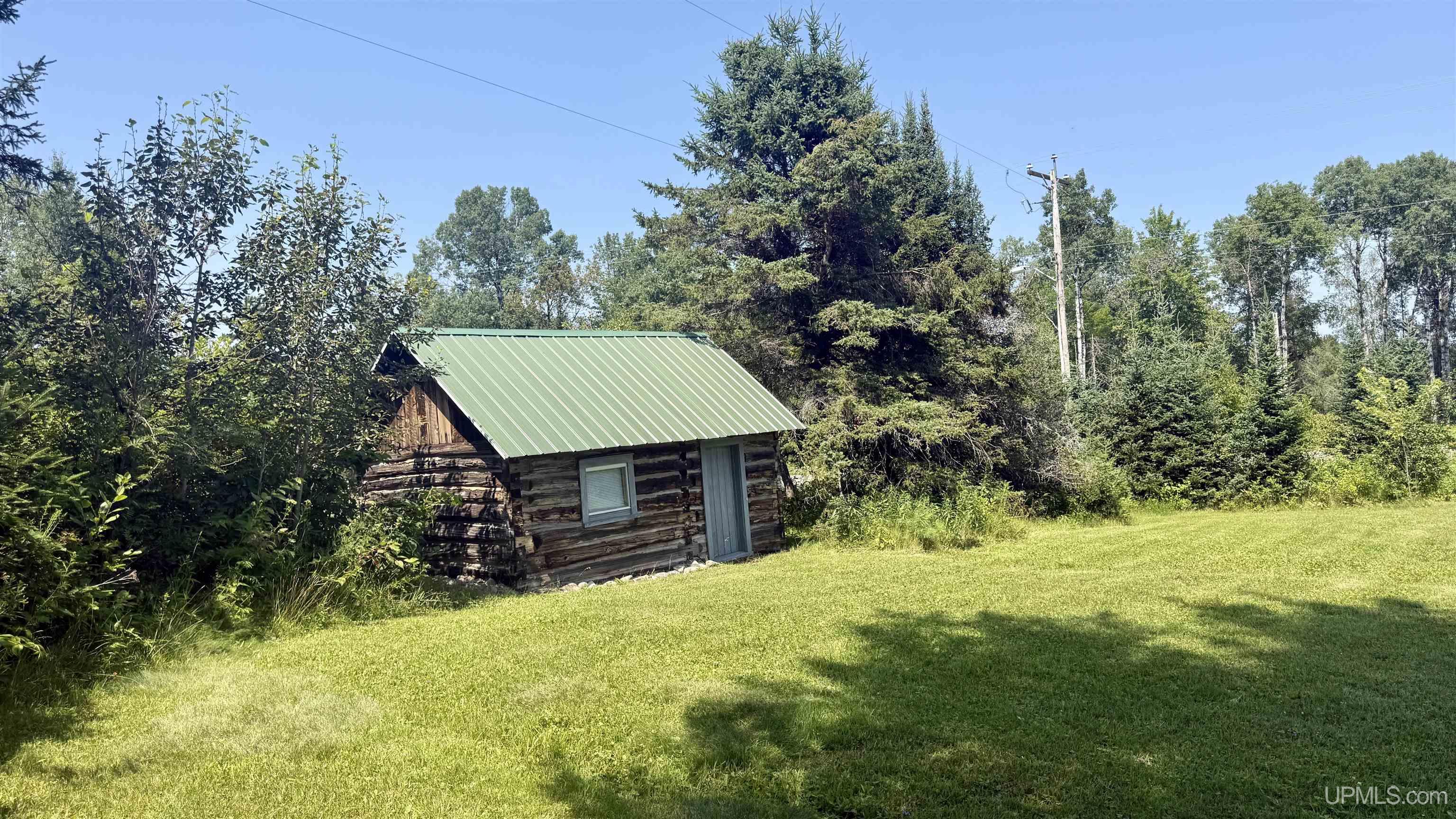 153 W Townline Road Property Photo 14