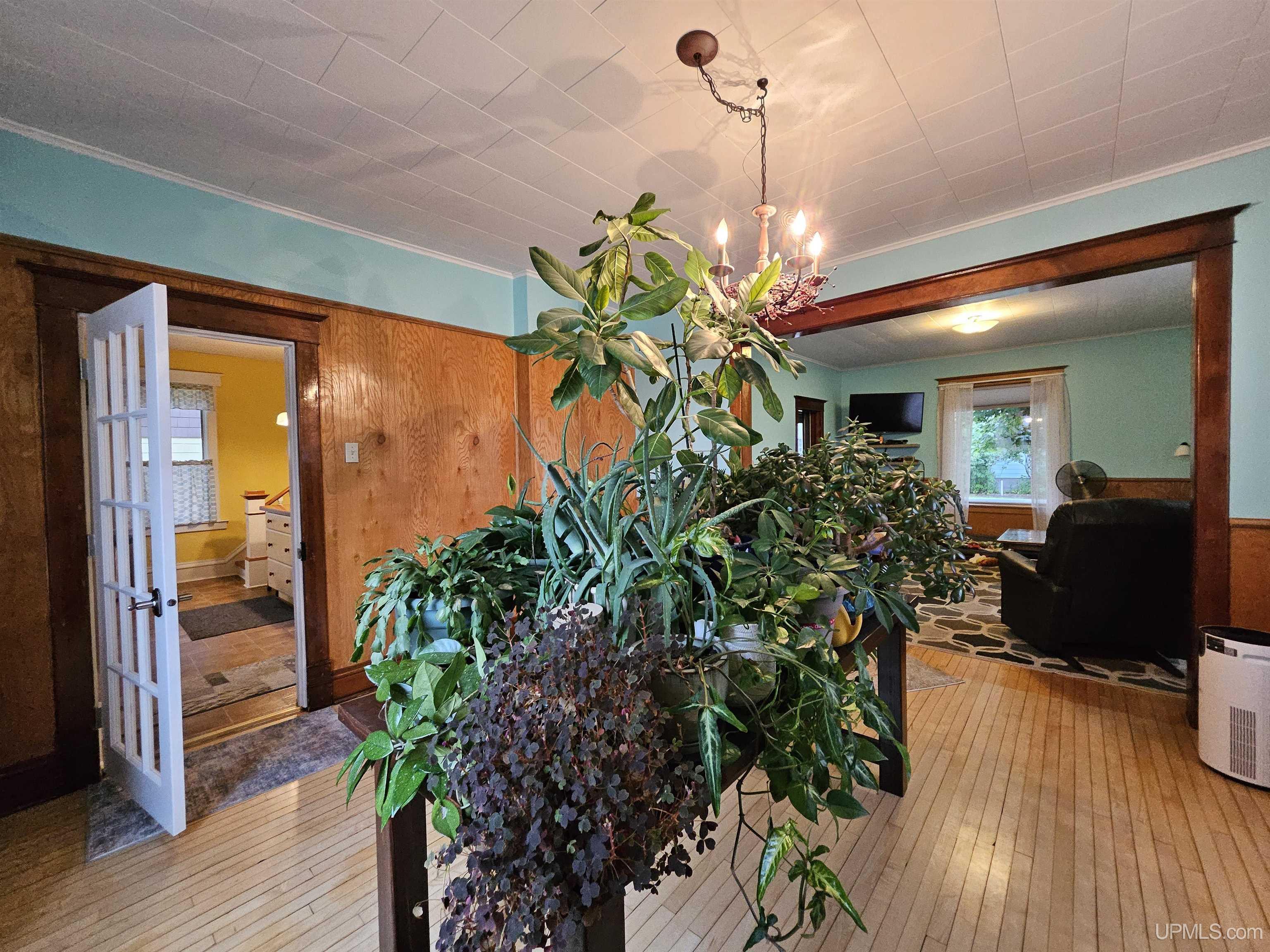 52196 B Avenue Property Photo 9