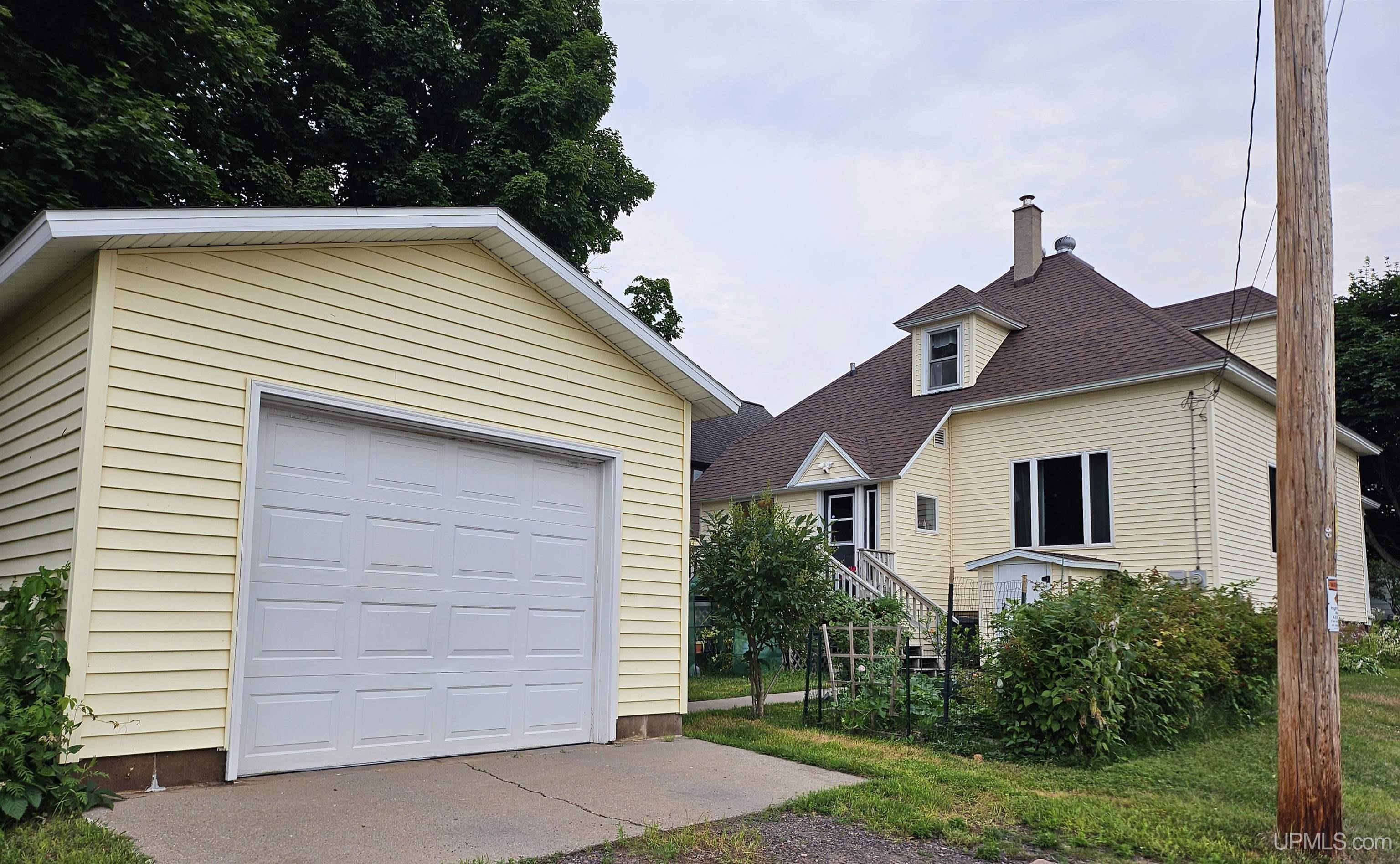 52196 B Avenue Property Photo 42