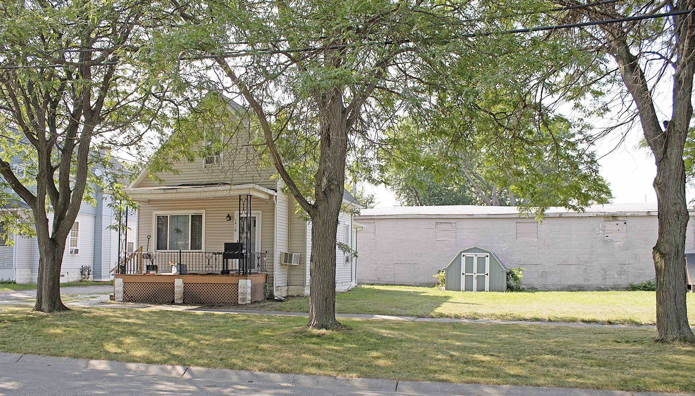 1418 Lincoln Avenue Property Photo 1