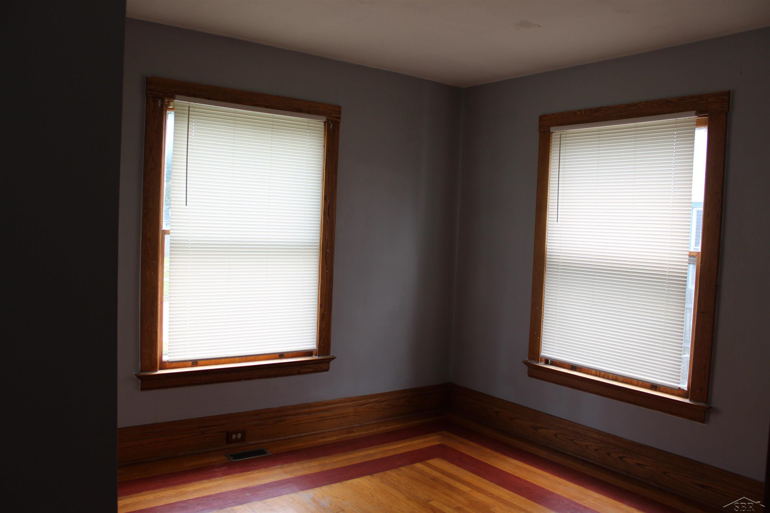 1021 Ames Street Property Photo 14