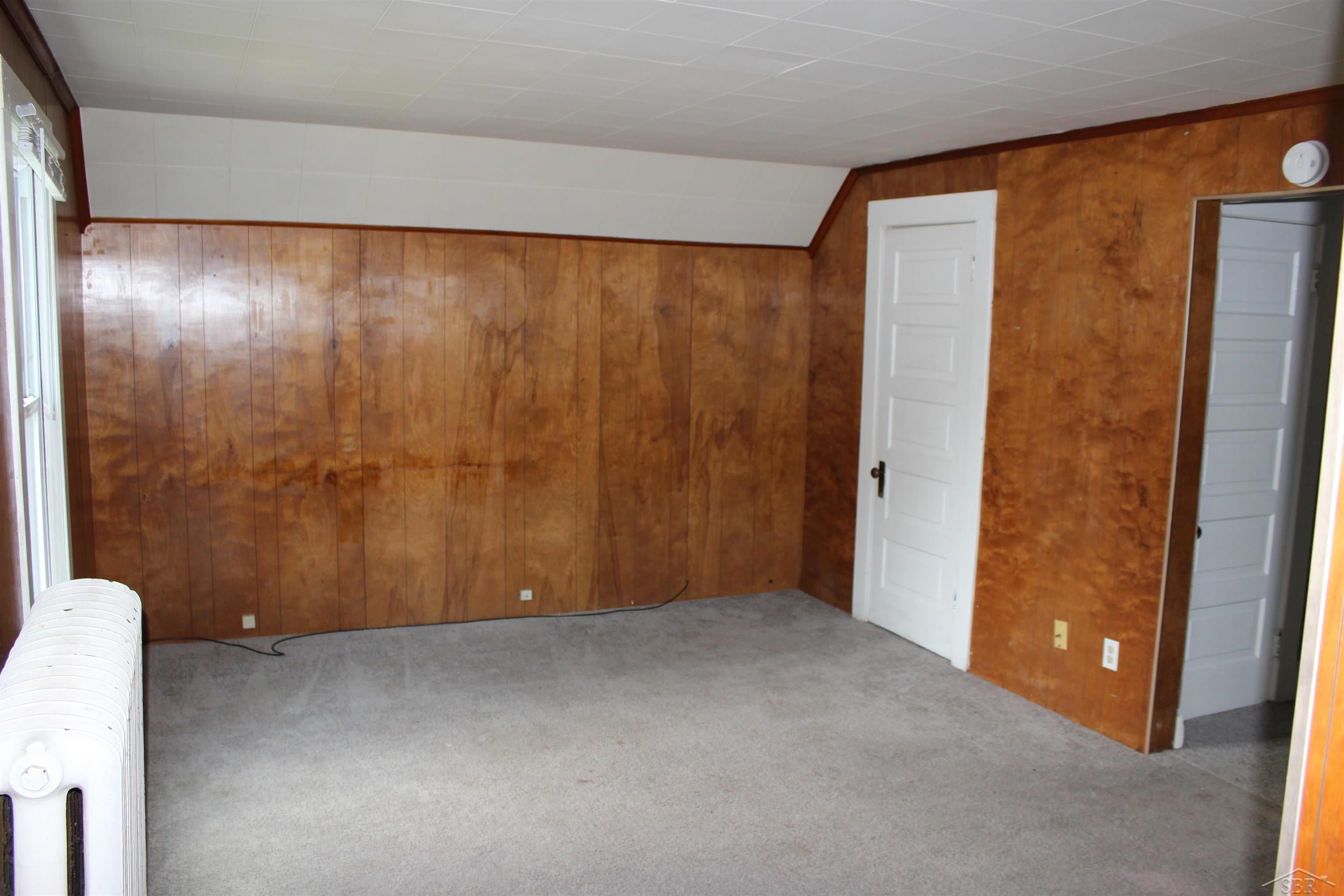 1021 Ames Street Property Photo 19