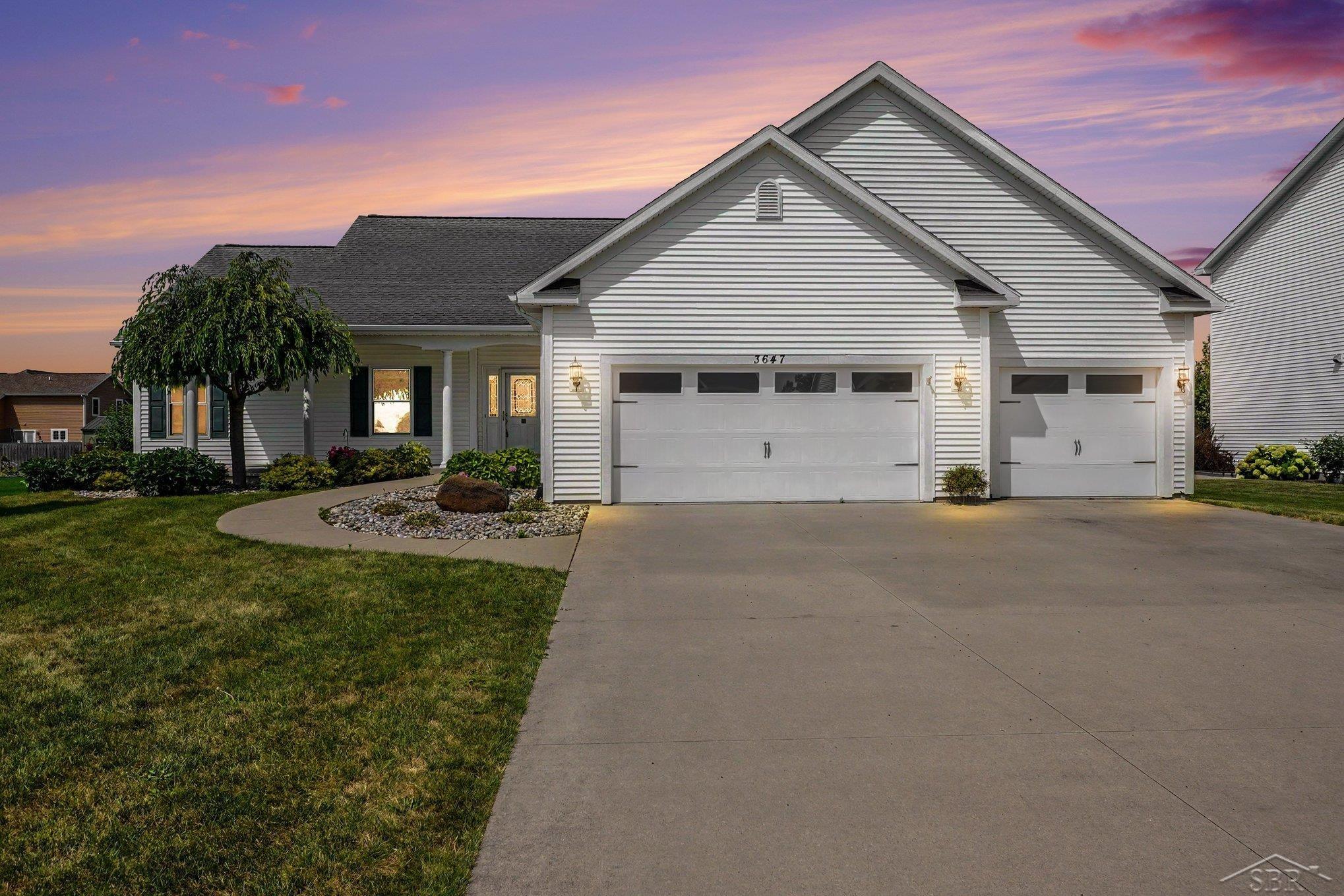3647 Coachmans Ridge Drive