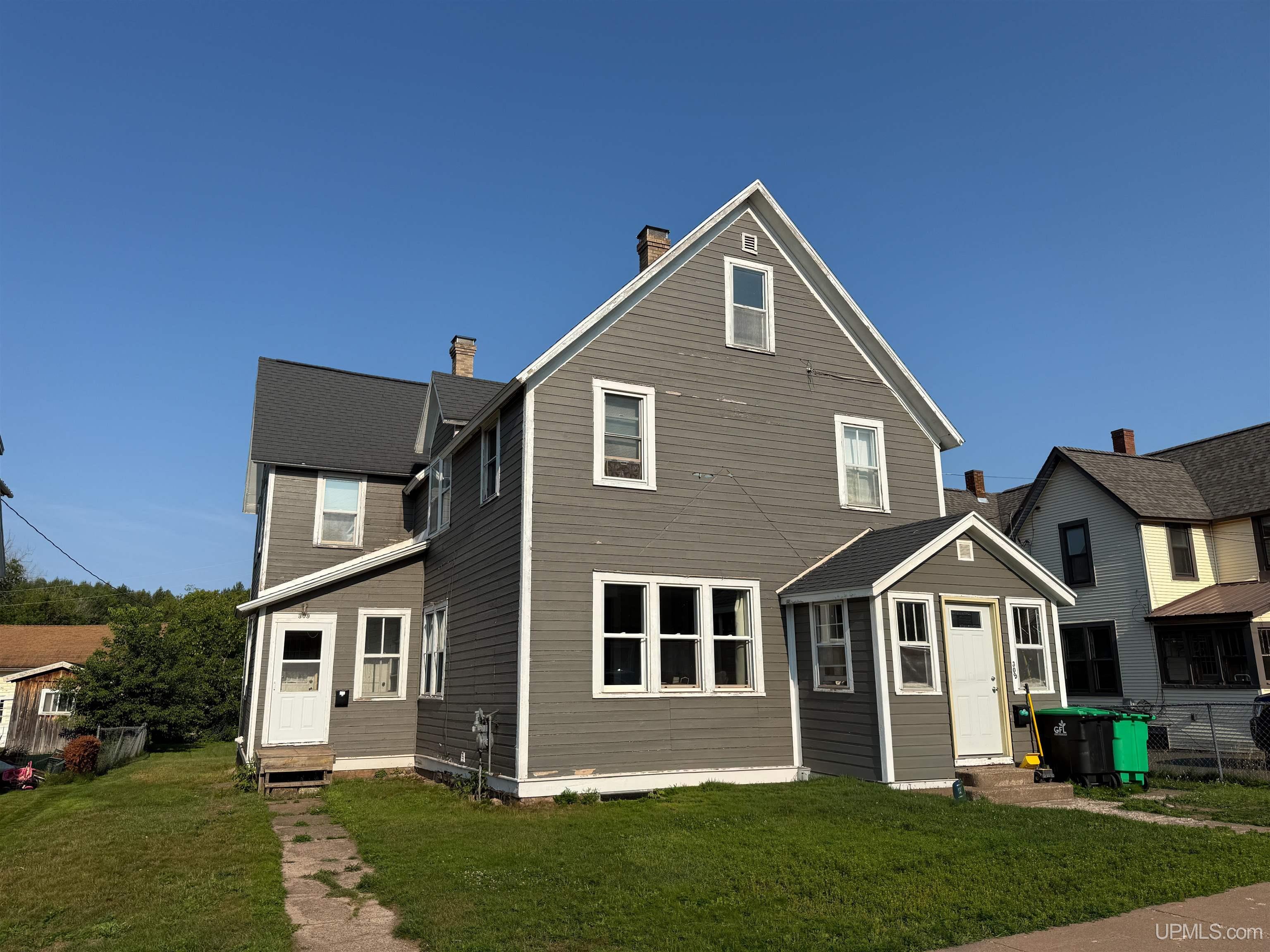 309 Tobin Street Property Photo 1