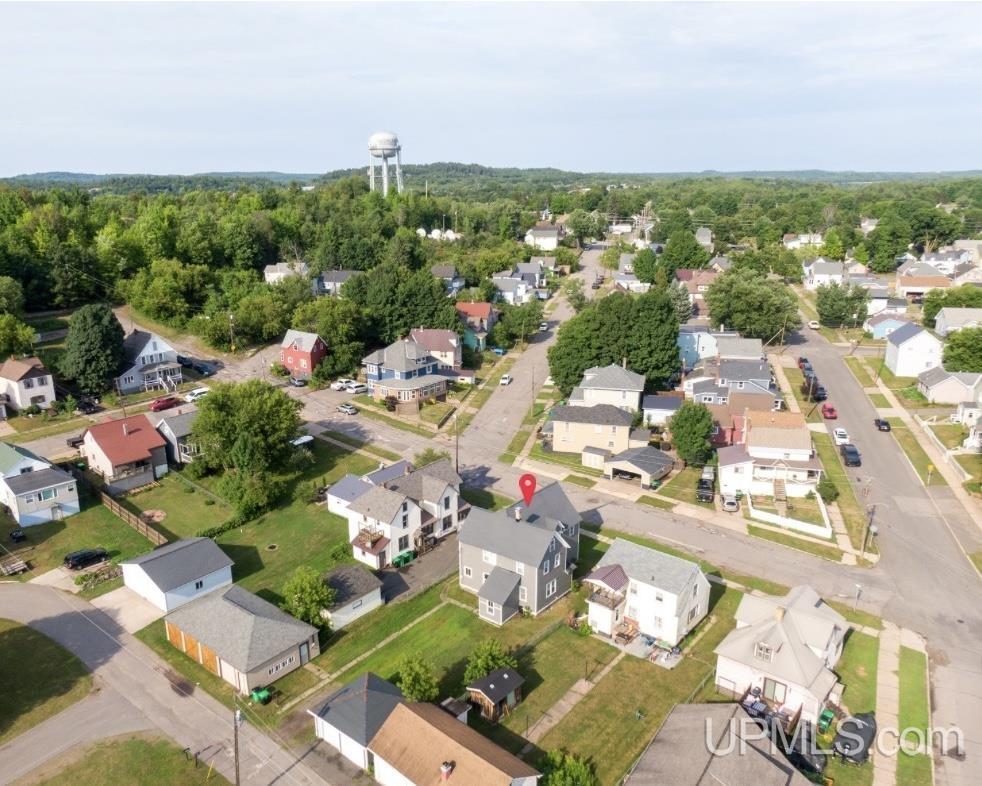 309 Tobin Street Property Photo 4