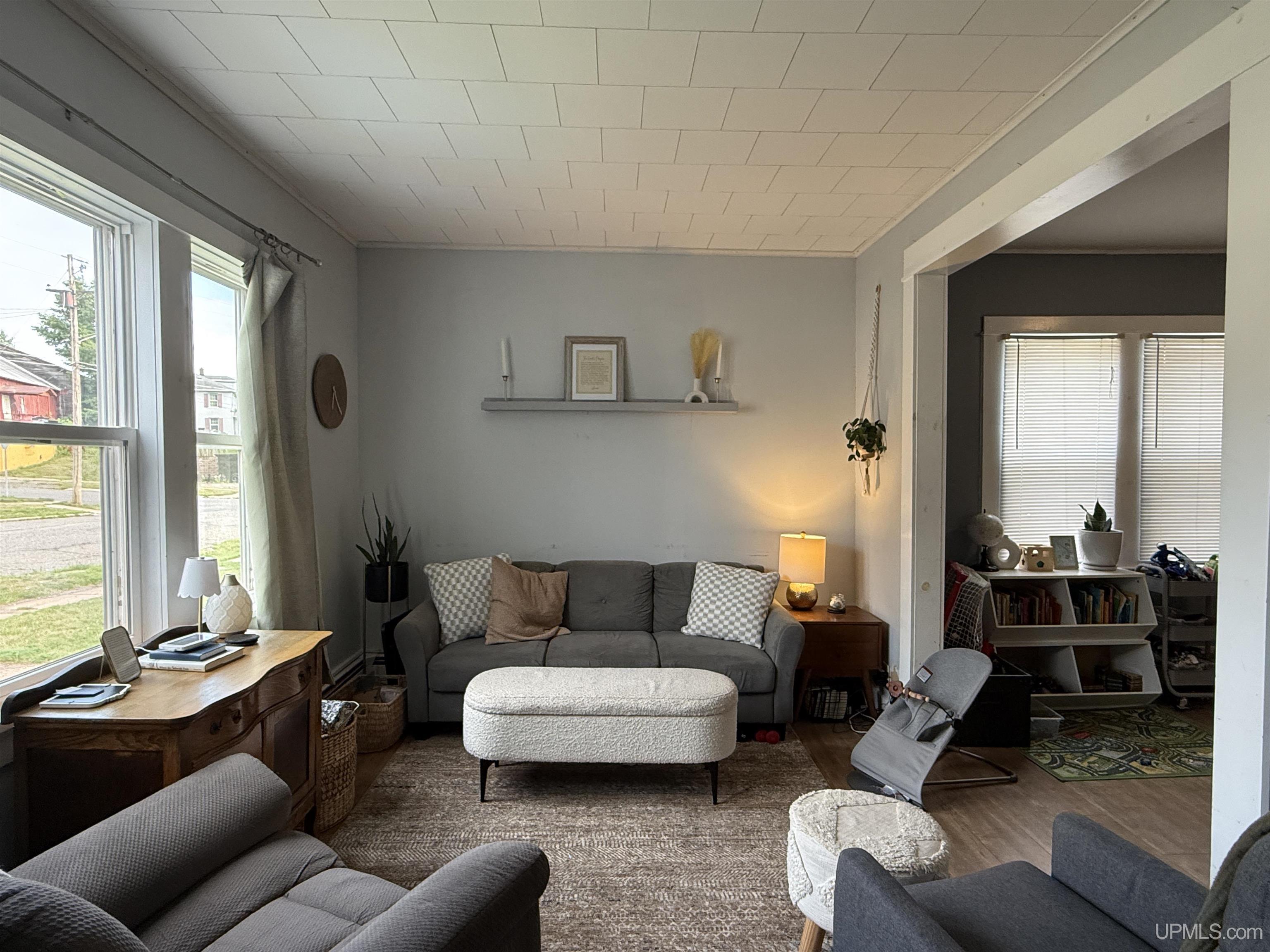 309 Tobin Street Property Photo 11