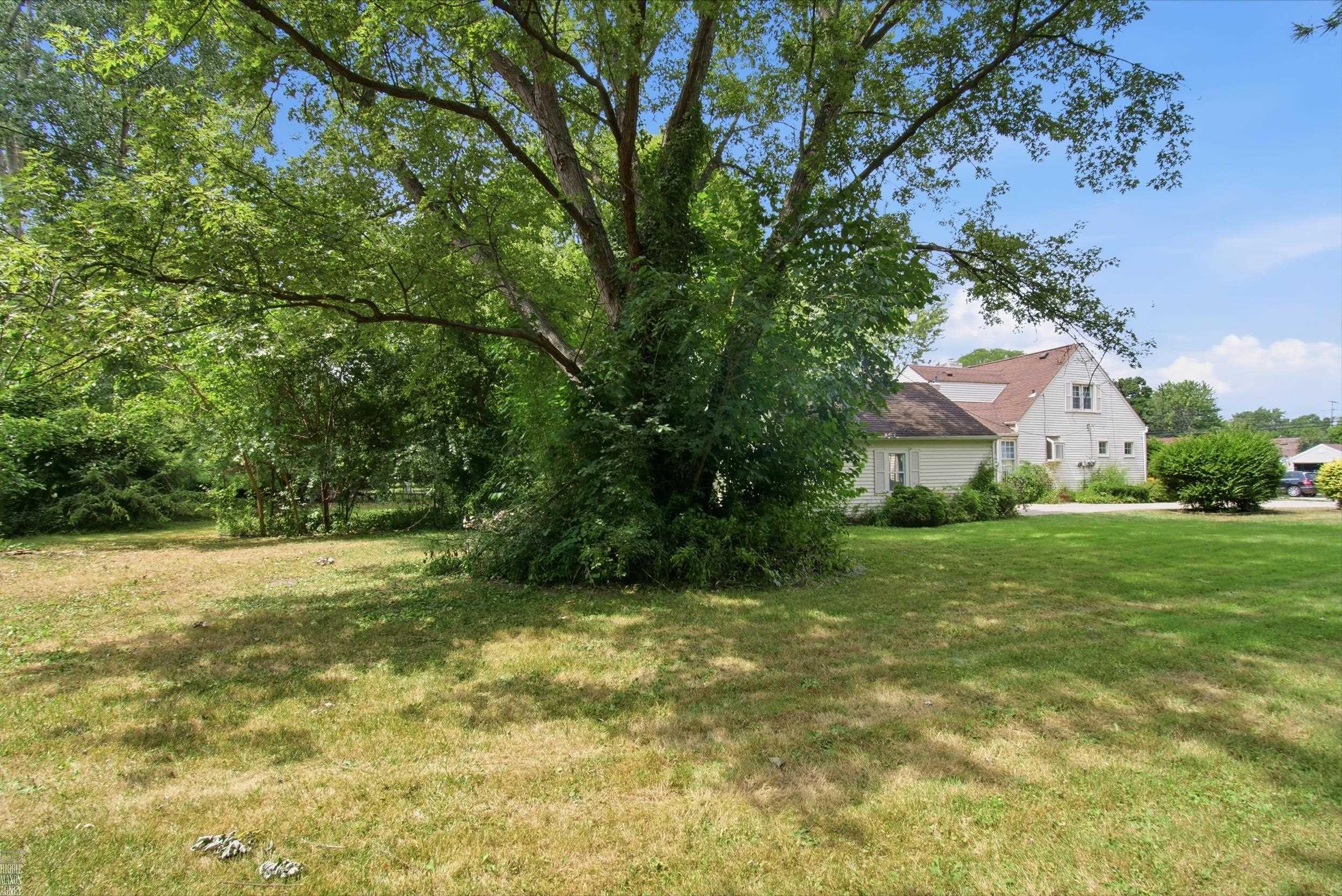 19650 Huntington Avenue Property Photo 18