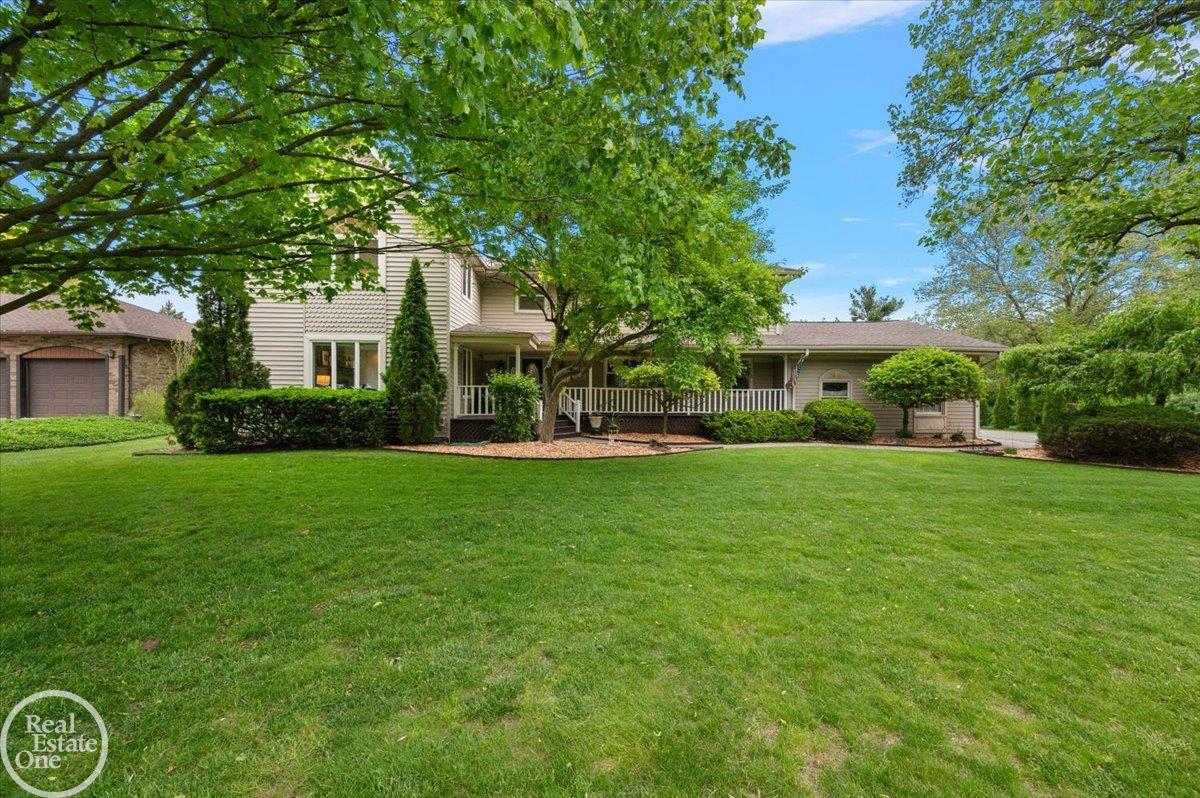 88 Aspinwall Drive Property Photo 1