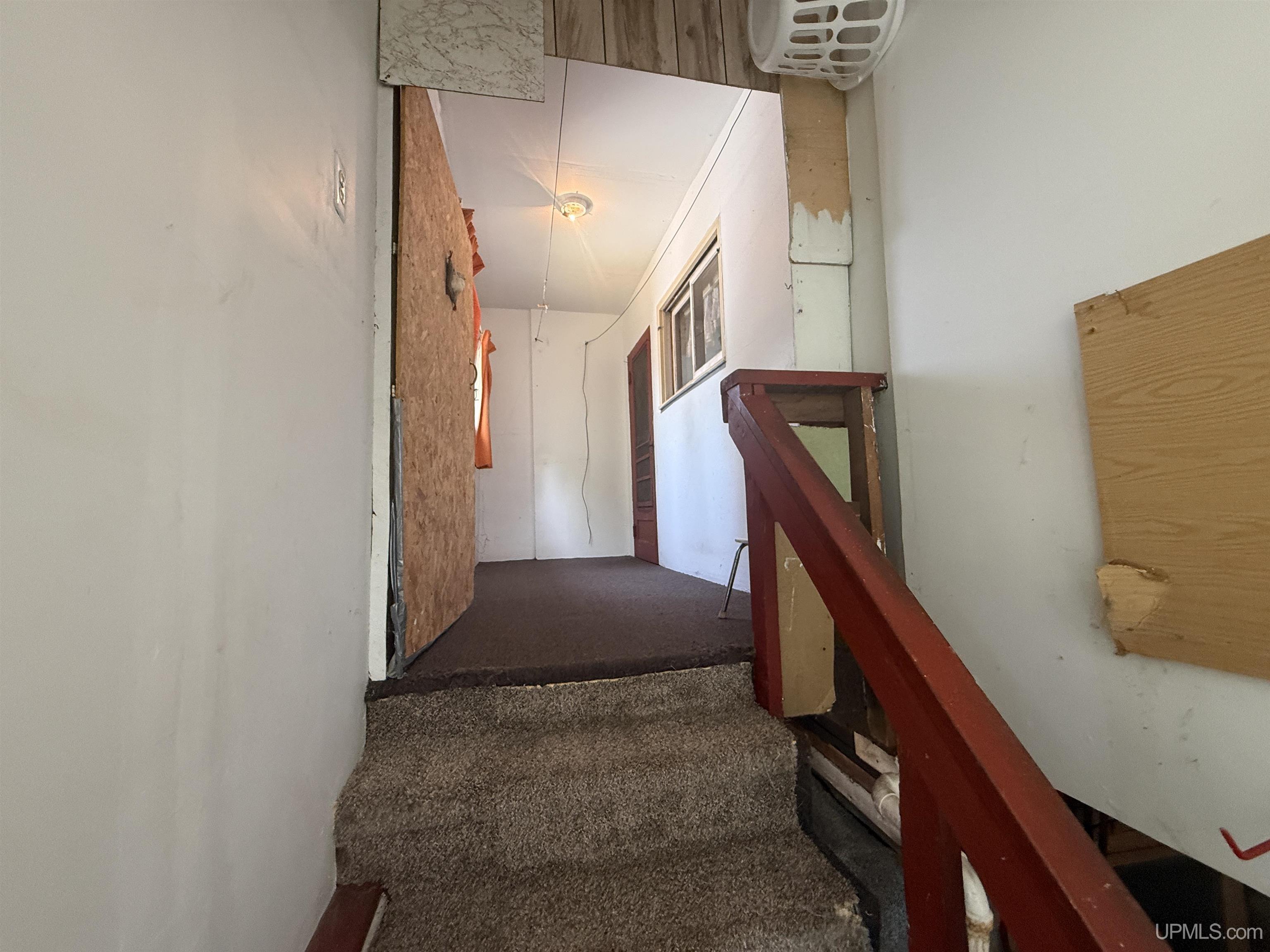 609 Sutherland Street Property Photo 17