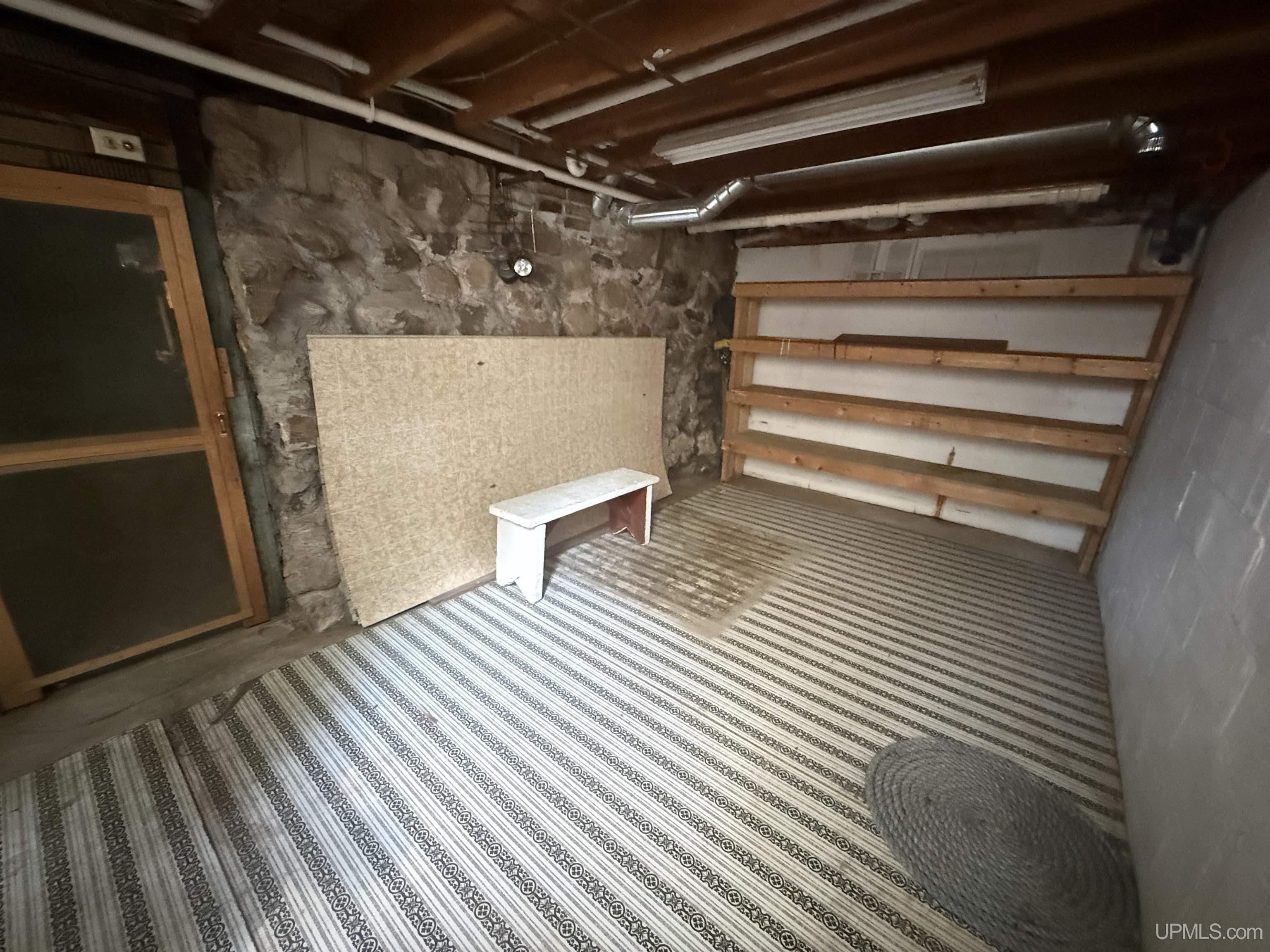 609 Sutherland Street Property Photo 18